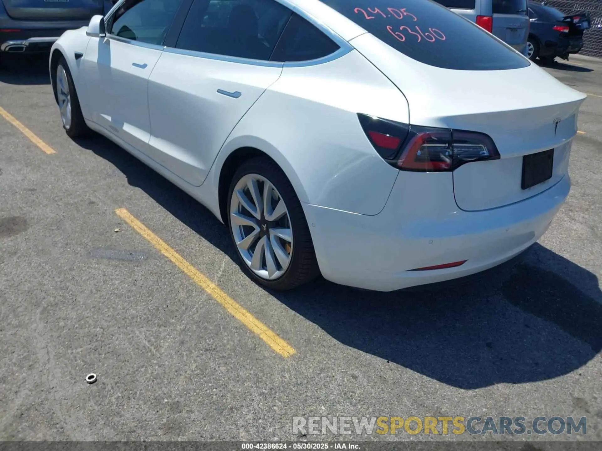 3 fotografías del automóvil dañado 5YJ3E1EAXLF806360 TESLA MODEL 3 2020
