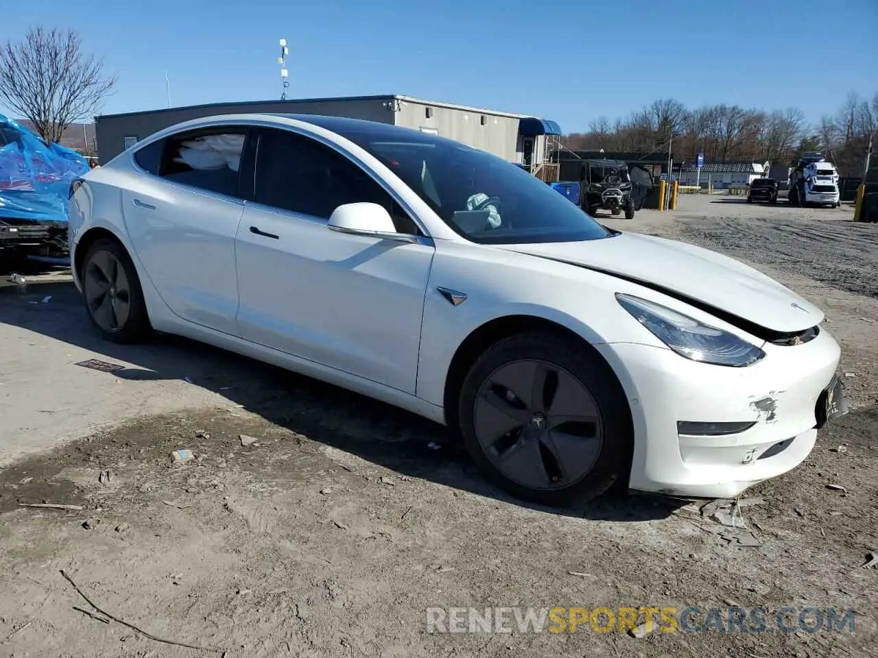 4 fotografías del automóvil dañado 5YJ3E1EB0LF628130 TESLA MODEL 3 2020