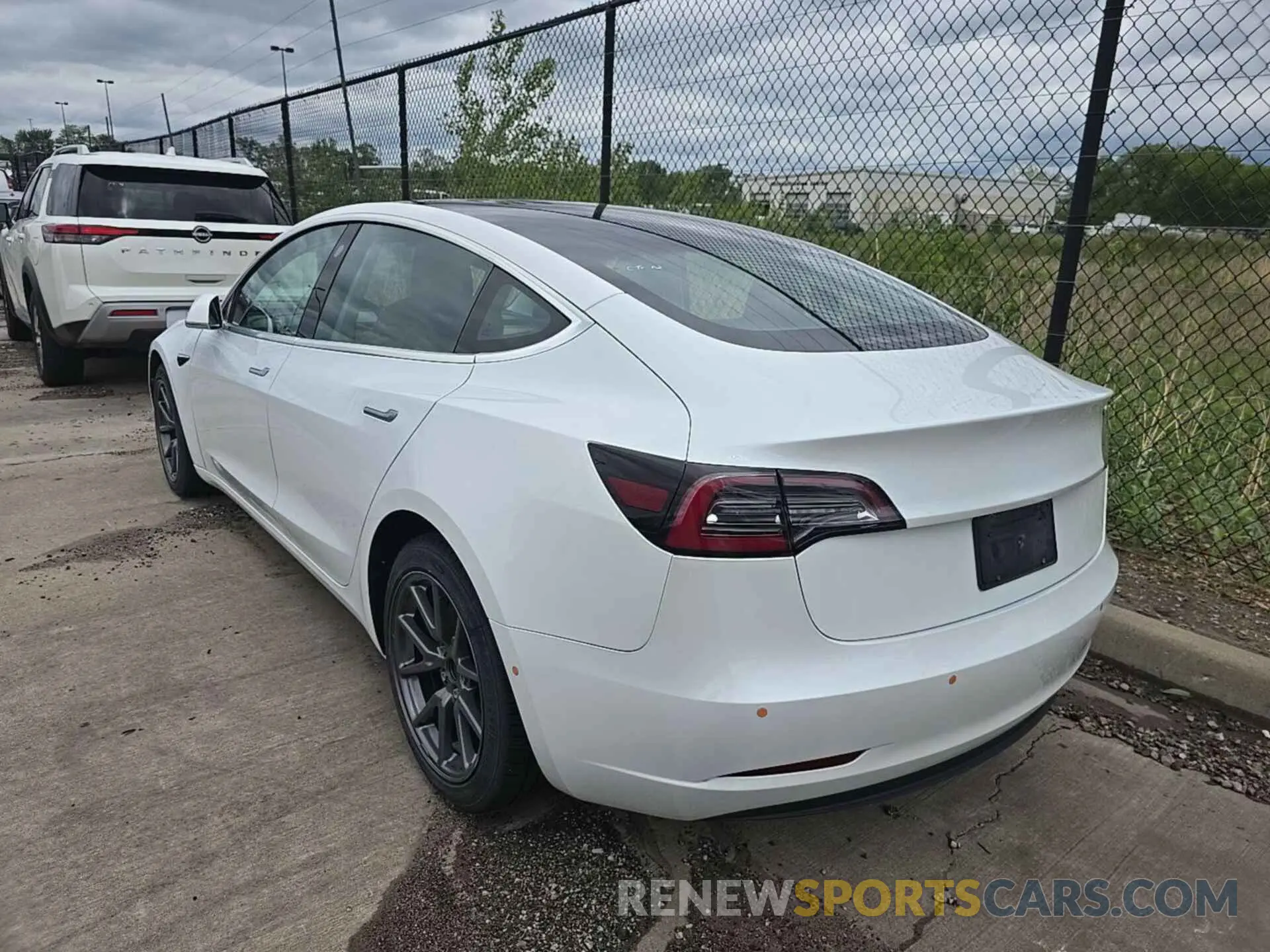 27 fotografías del automóvil dañado 5YJ3E1EB0LF636678 TESLA MODEL 3 2020