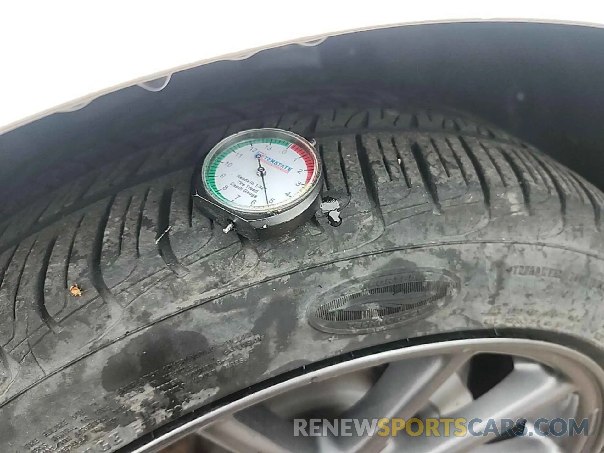 3 fotografías del automóvil dañado 5YJ3E1EB0LF636678 TESLA MODEL 3 2020