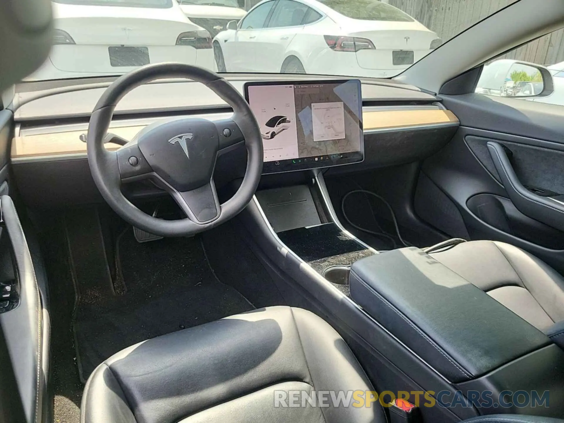 2 fotografías del automóvil dañado 5YJ3E1EB0LF637281 TESLA MODEL 3 2020