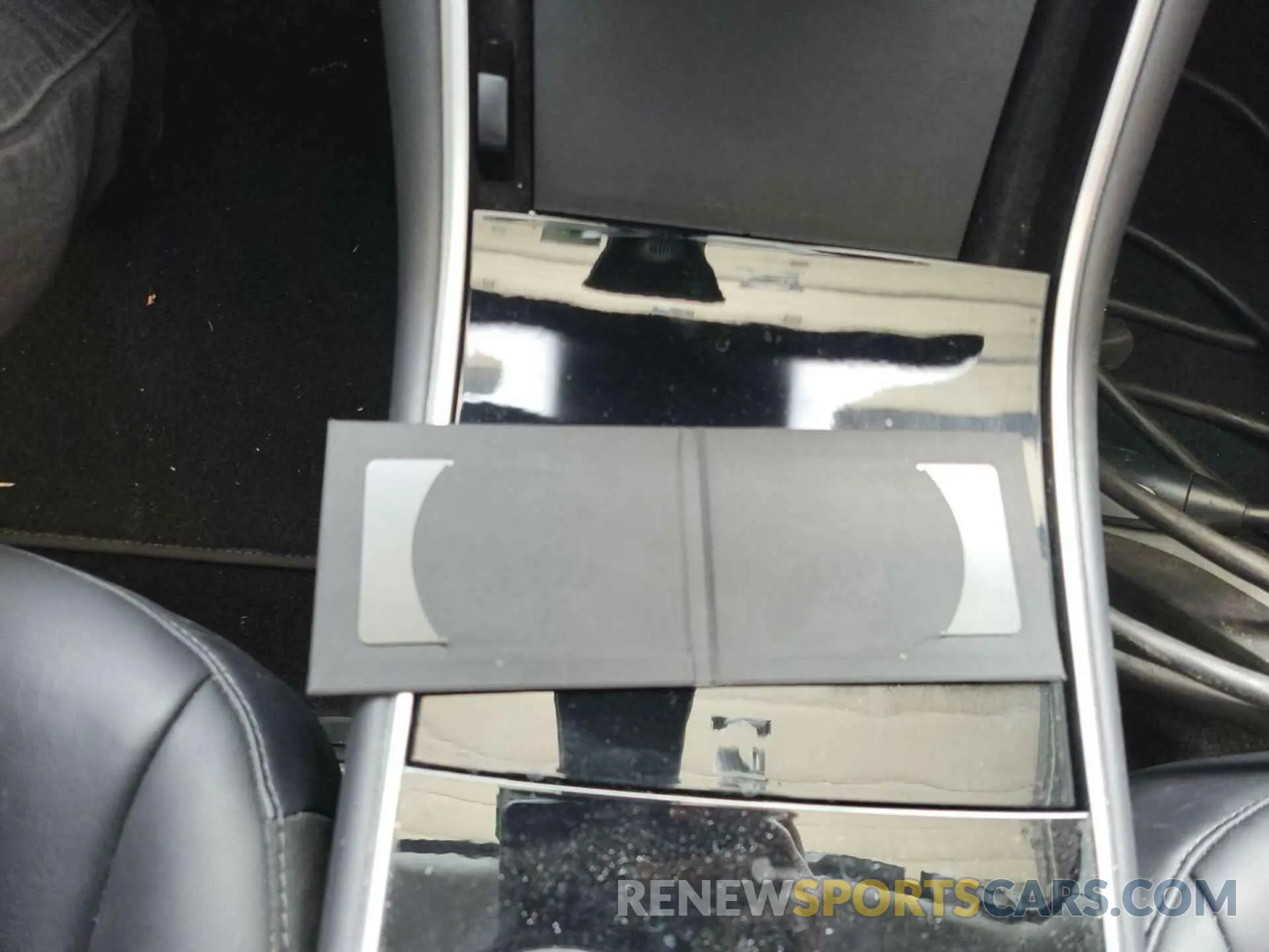 27 fotografías del automóvil dañado 5YJ3E1EB0LF637281 TESLA MODEL 3 2020