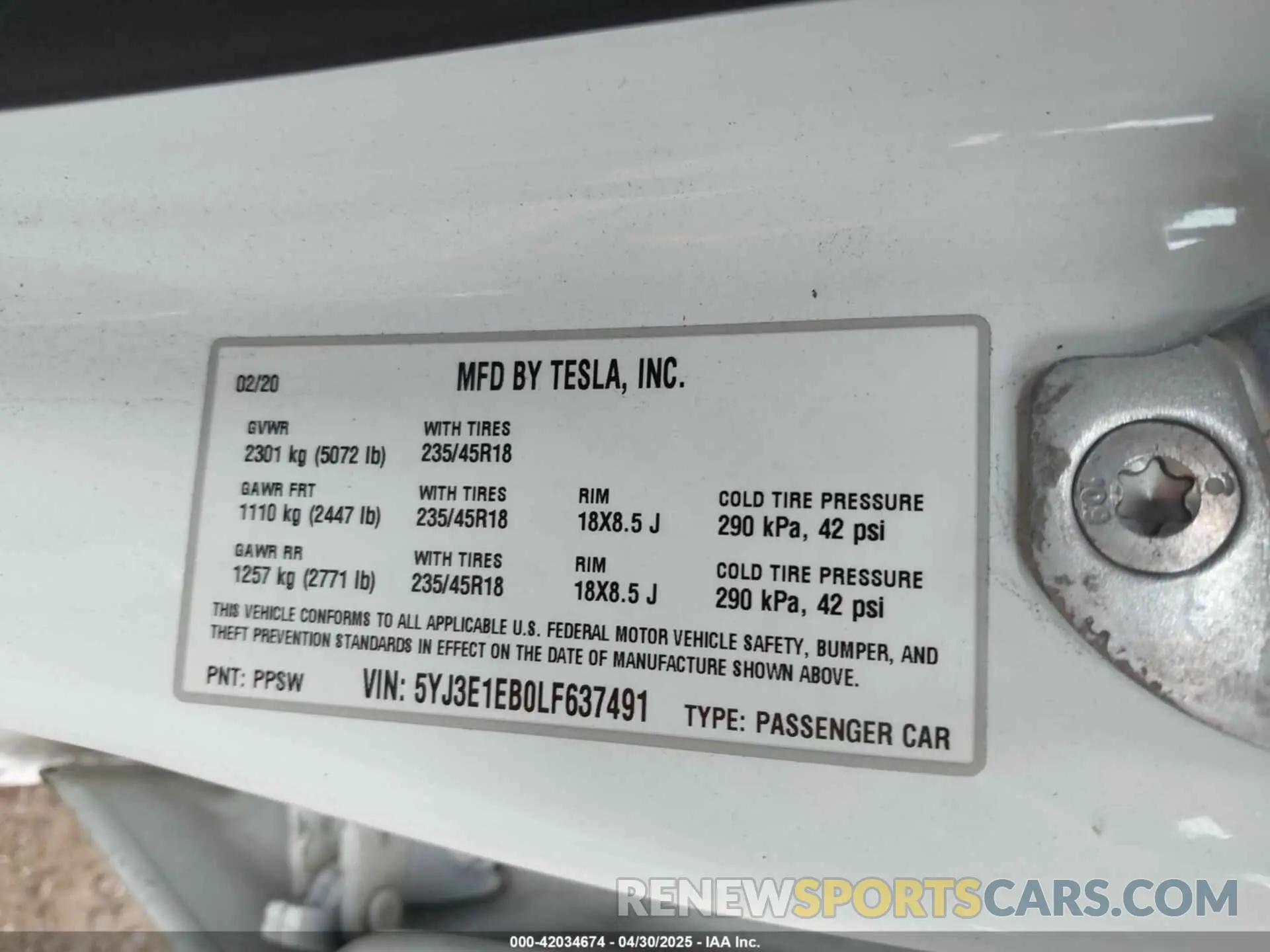 9 fotografías del automóvil dañado 5YJ3E1EB0LF637491 TESLA MODEL 3 2020