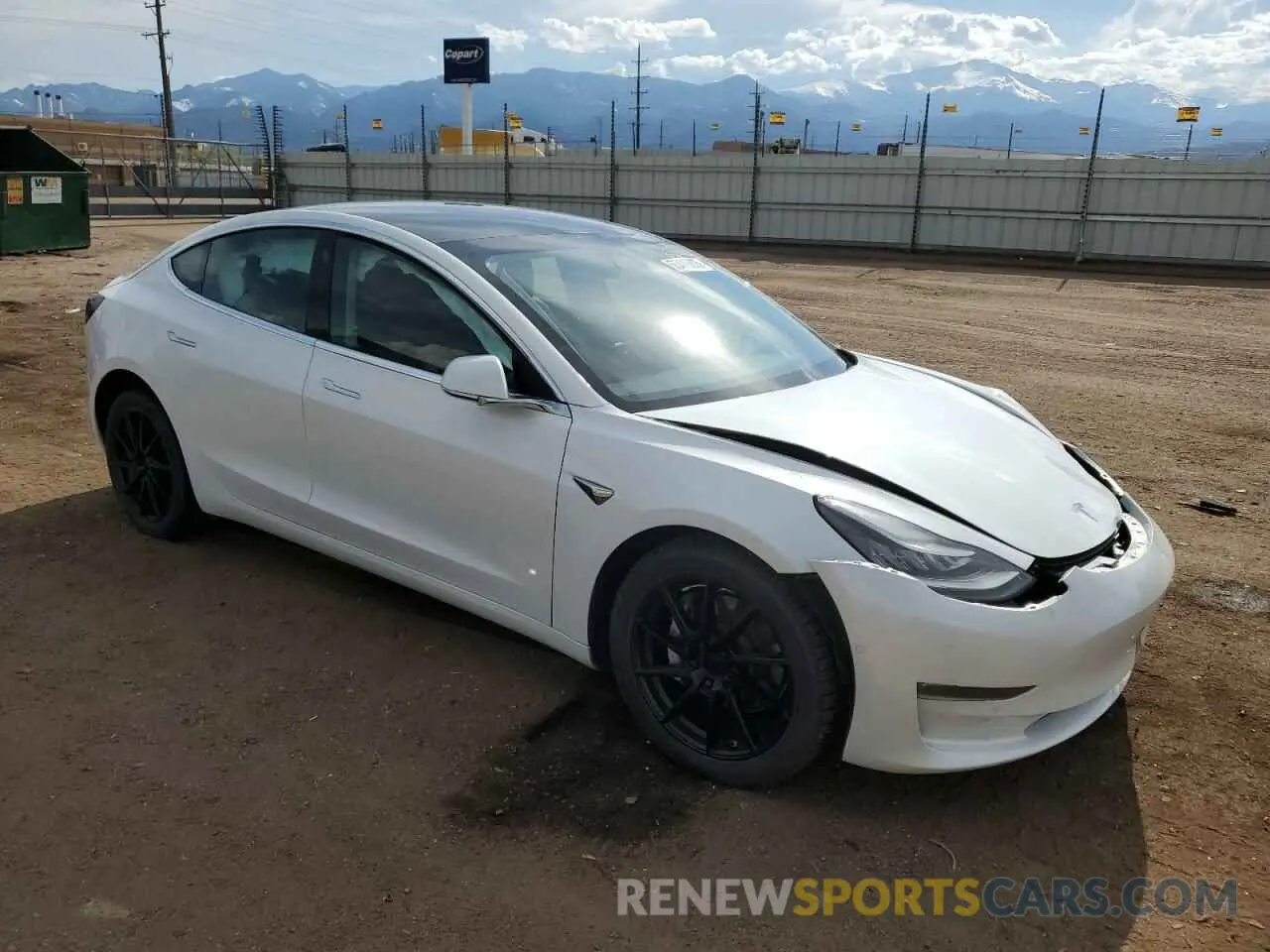 4 fotografías del automóvil dañado 5YJ3E1EB0LF637541 TESLA MODEL 3 2020