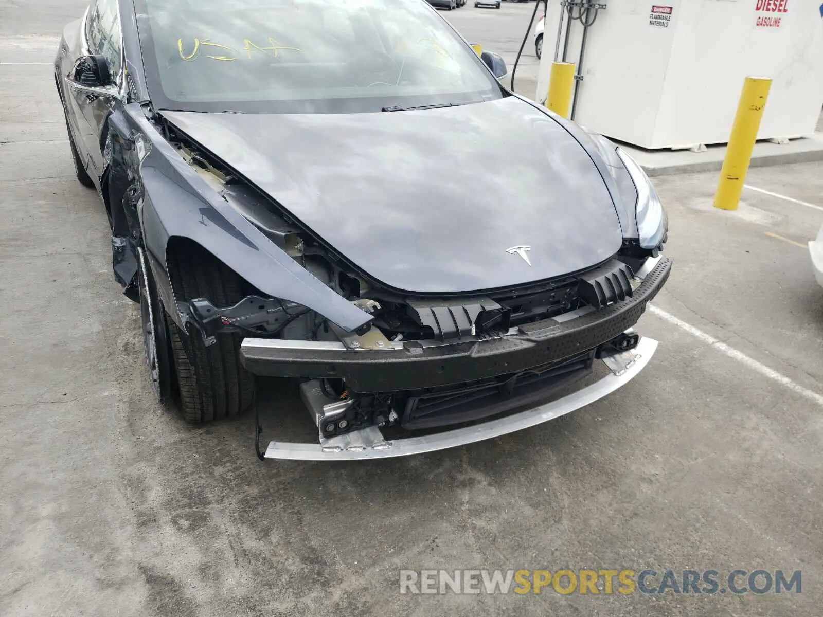 9 fotografías del automóvil dañado 5YJ3E1EB0LF664108 TESLA MODEL 3 2020