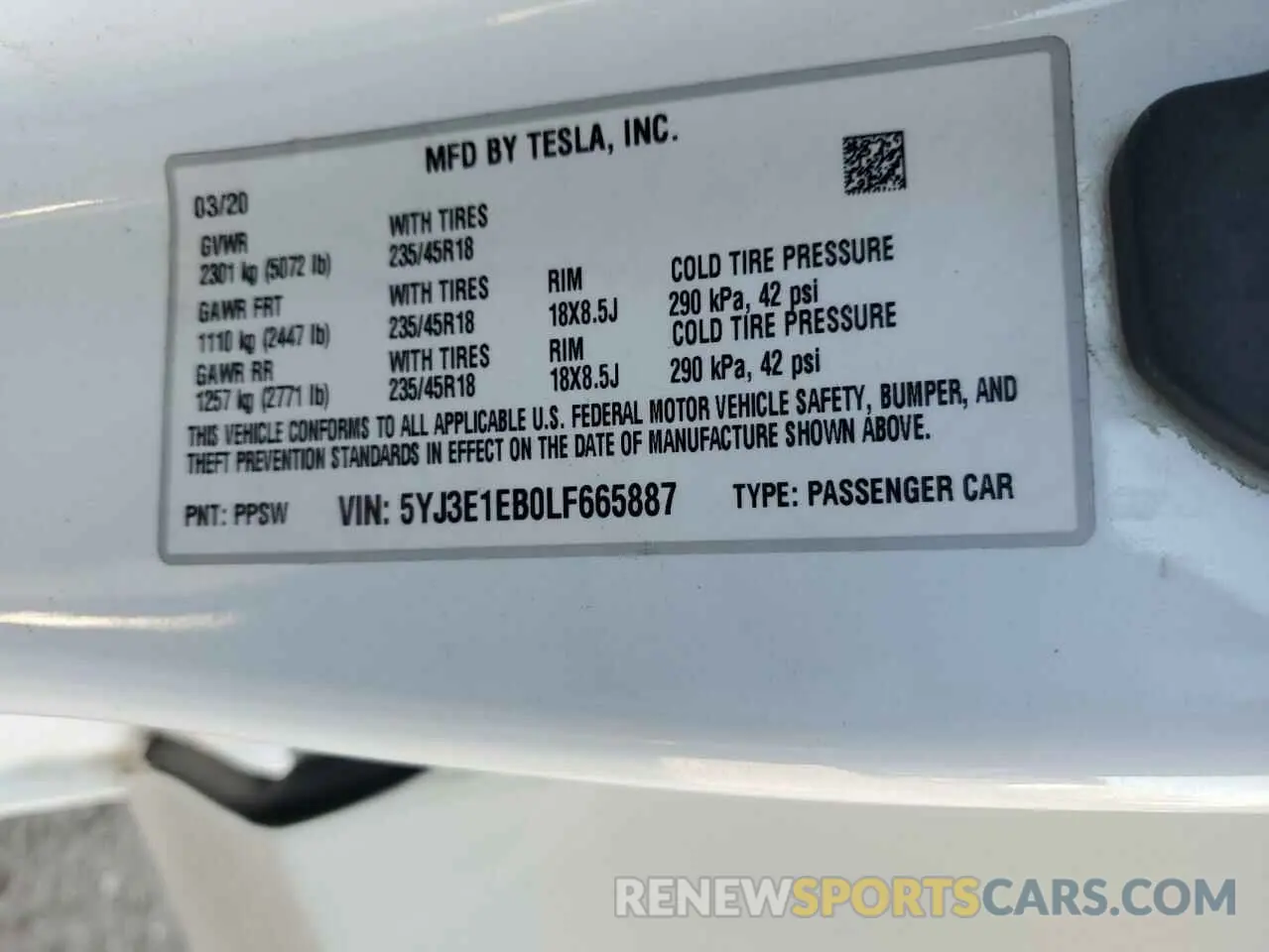 13 fotografías del automóvil dañado 5YJ3E1EB0LF665887 TESLA MODEL 3 2020
