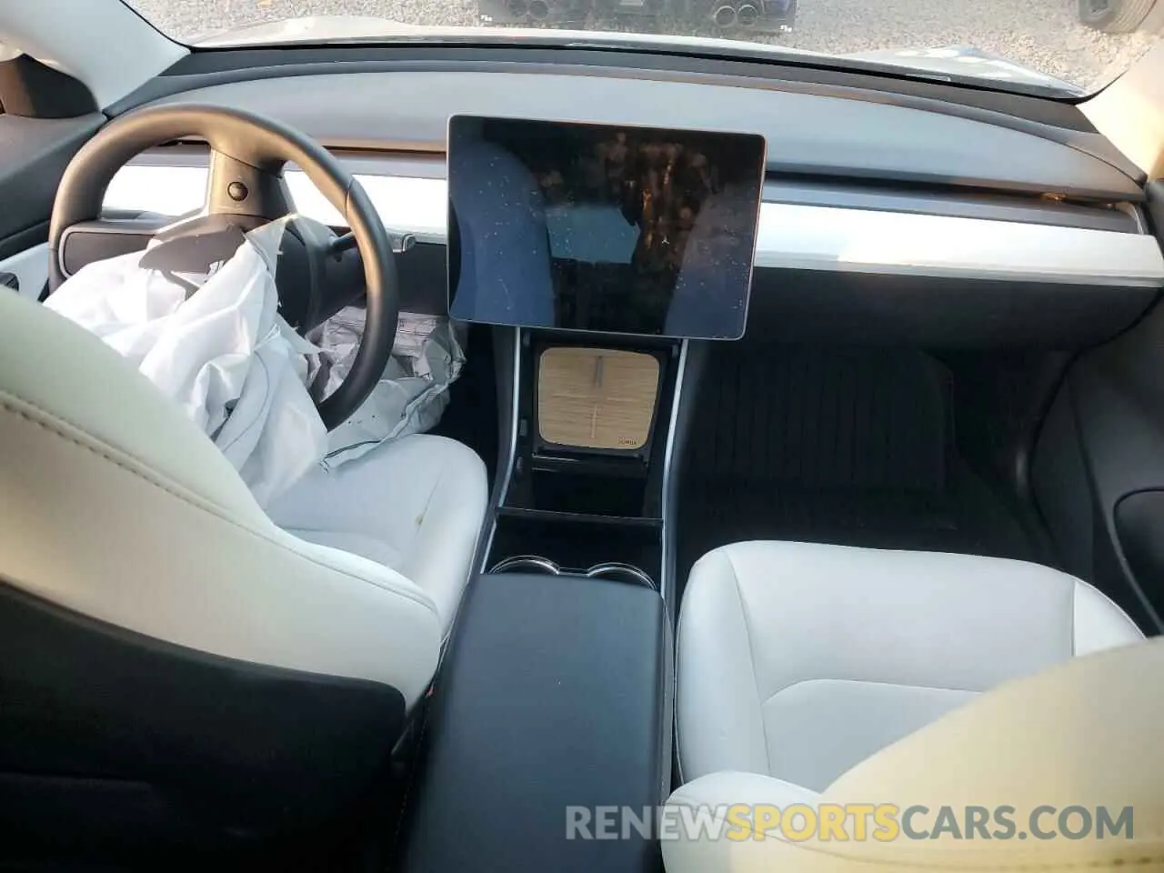 8 fotografías del automóvil dañado 5YJ3E1EB0LF668434 TESLA MODEL 3 2020