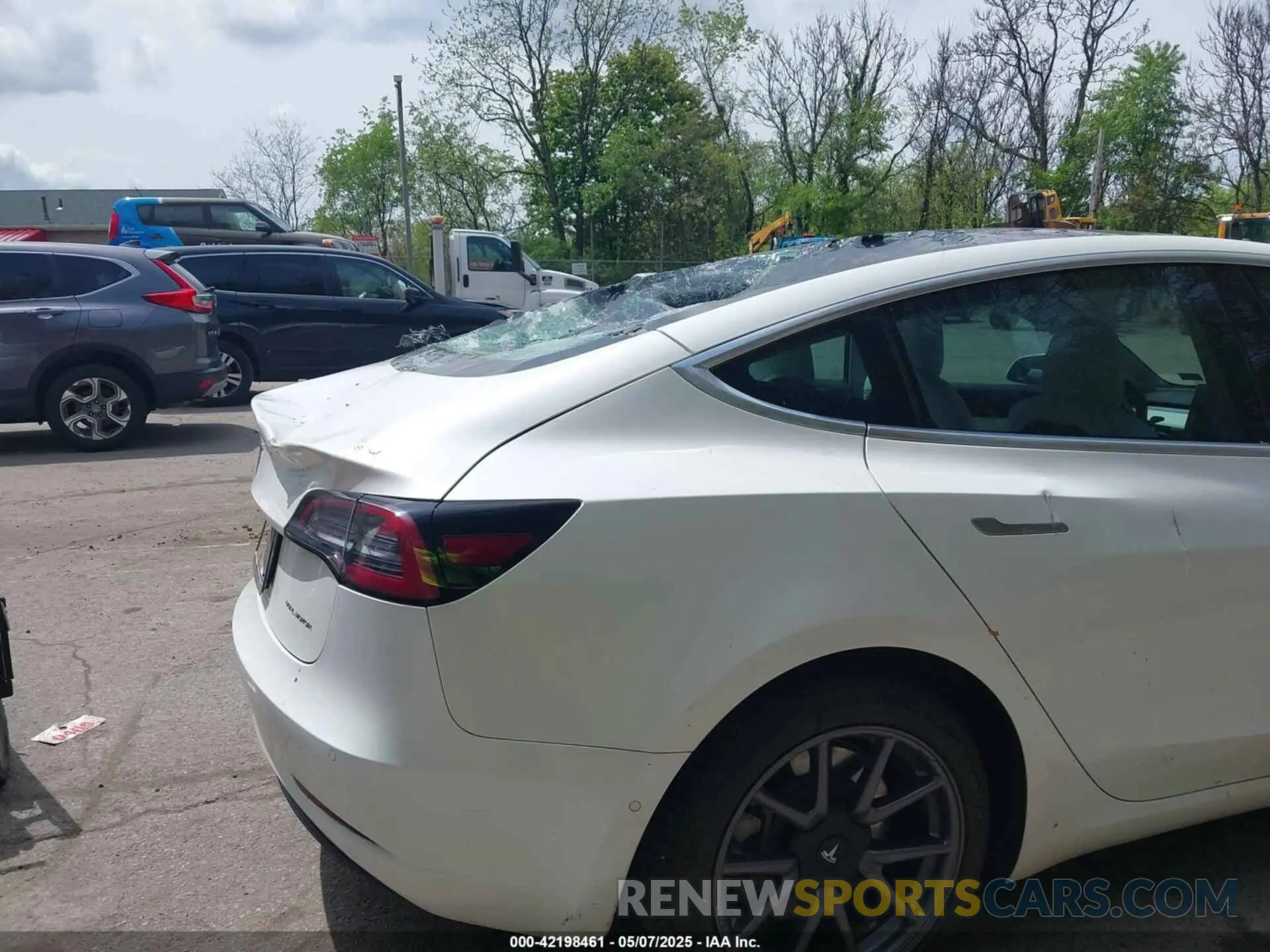 21 fotografías del automóvil dañado 5YJ3E1EB0LF712545 TESLA MODEL 3 2020