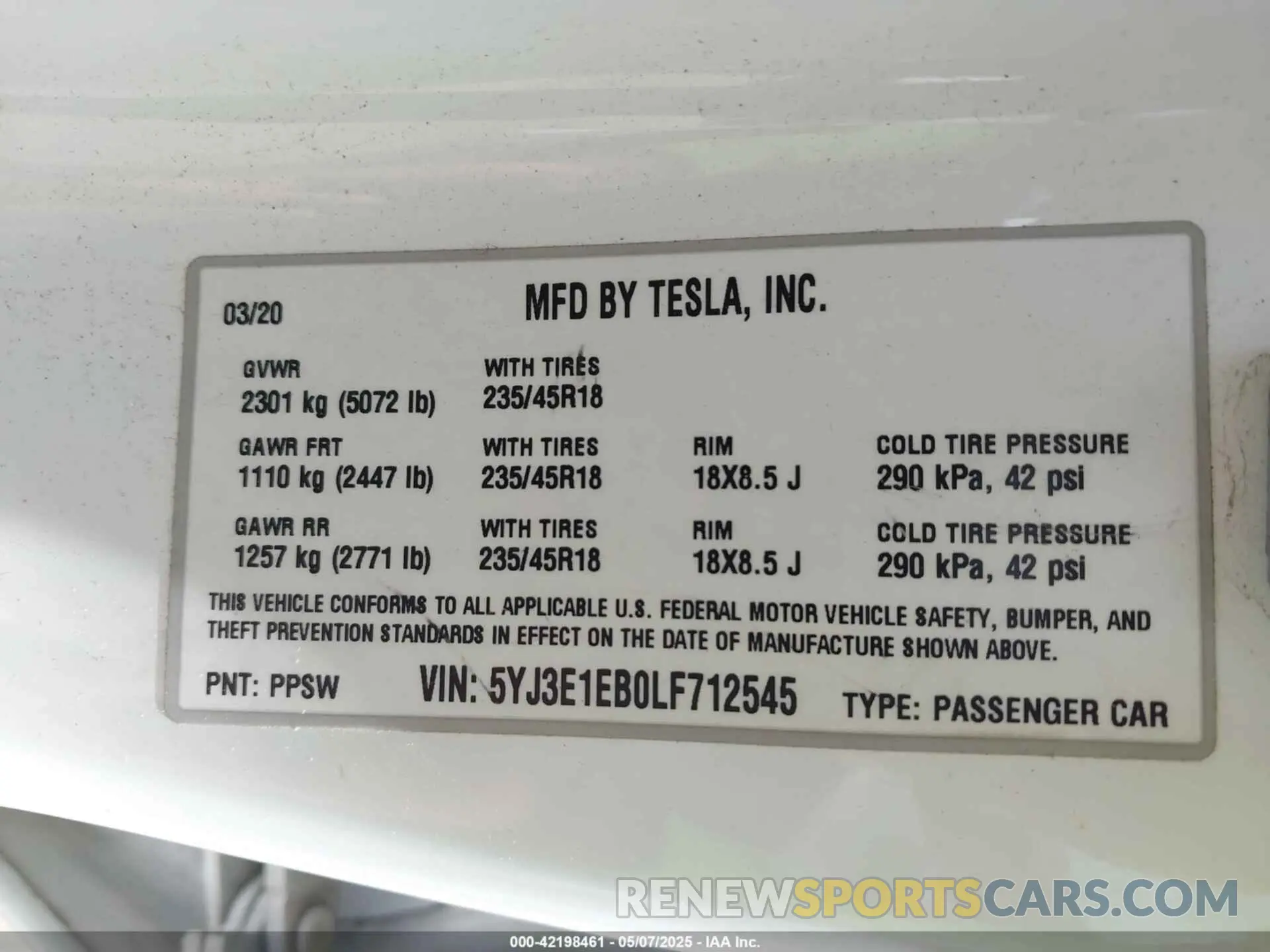 9 fotografías del automóvil dañado 5YJ3E1EB0LF712545 TESLA MODEL 3 2020