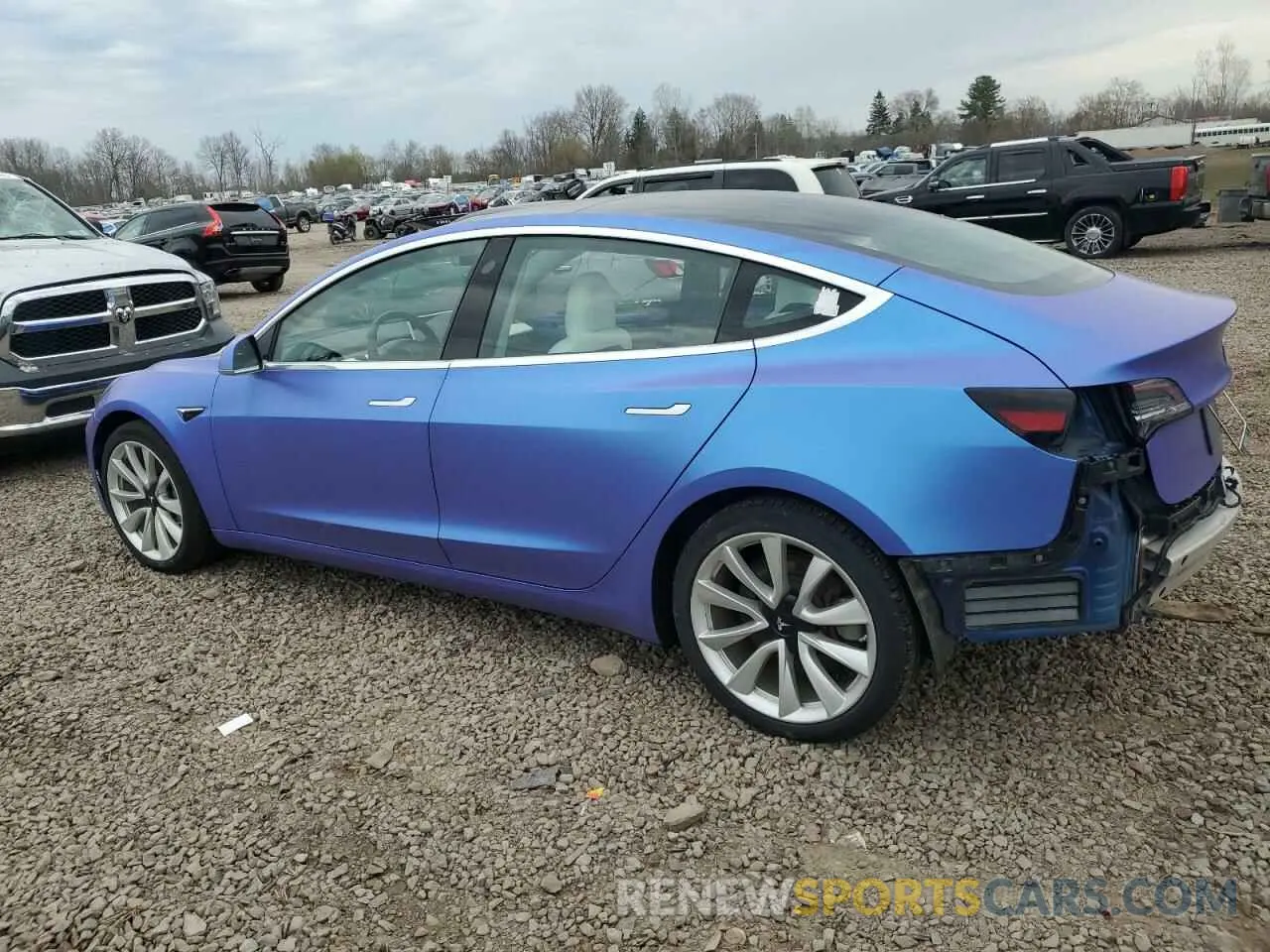 2 fotografías del automóvil dañado 5YJ3E1EB0LF742290 TESLA MODEL 3 2020