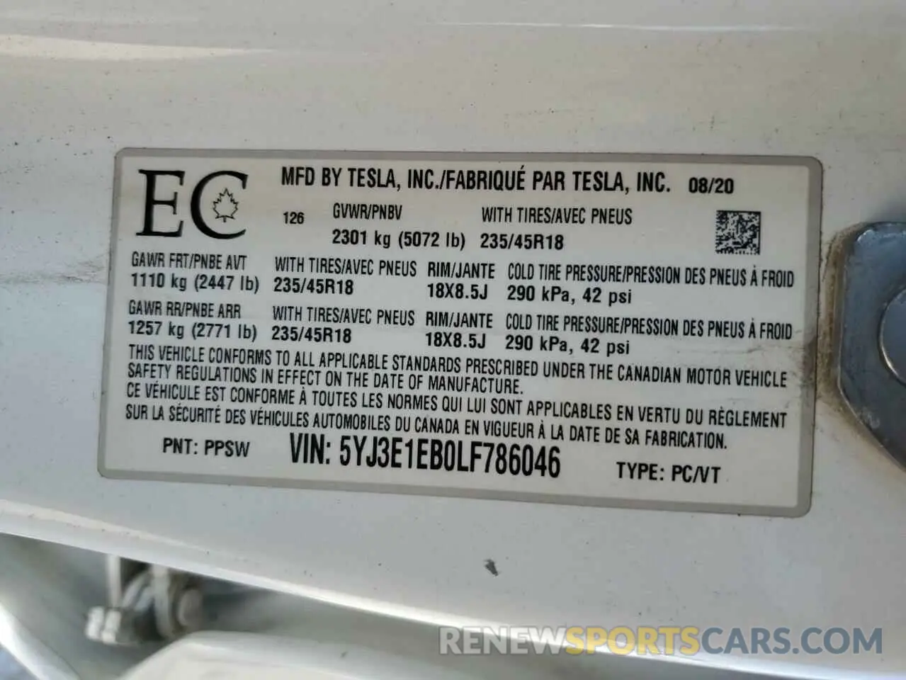 13 fotografías del automóvil dañado 5YJ3E1EB0LF786046 TESLA MODEL 3 2020