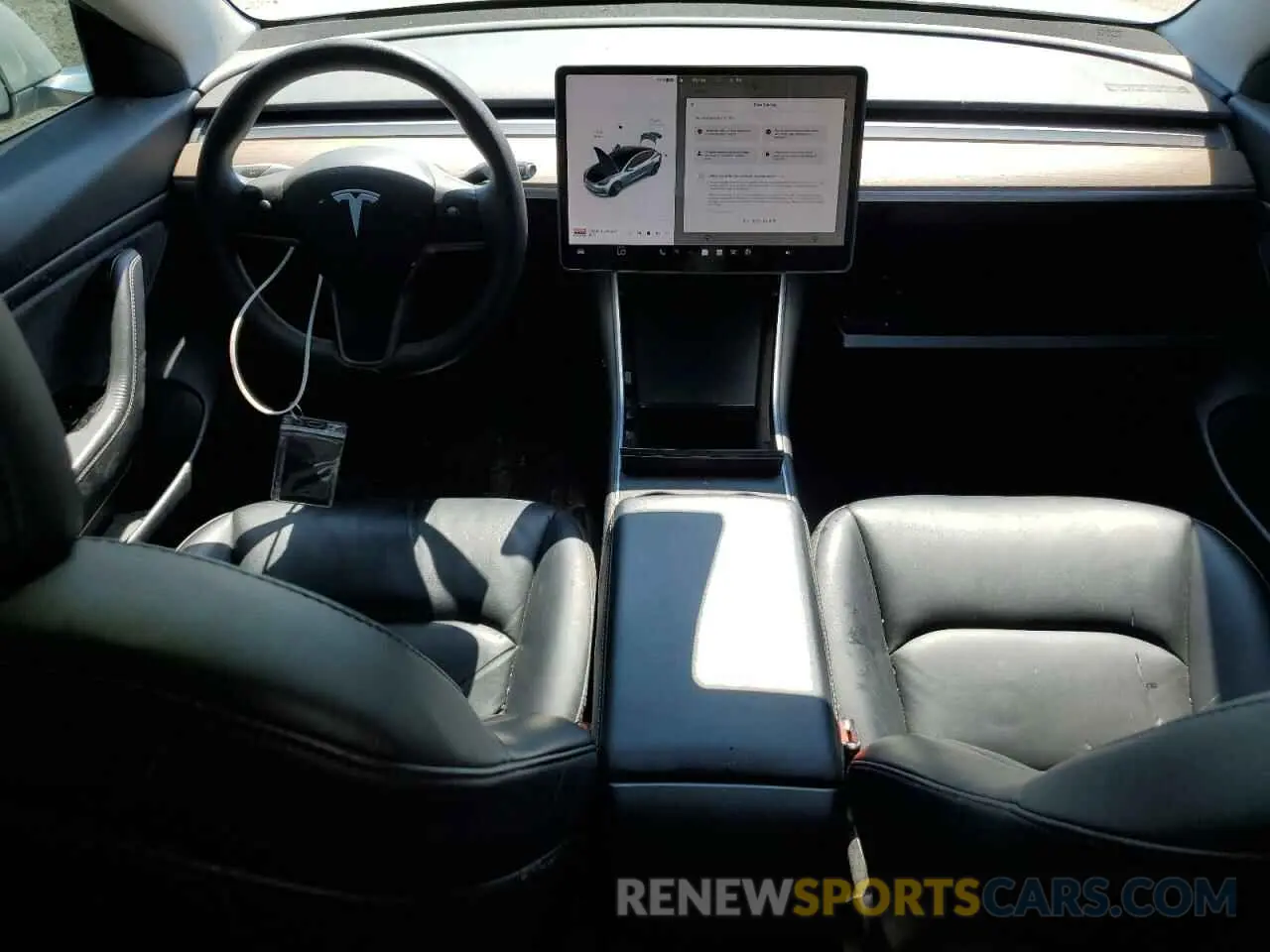 8 fotografías del automóvil dañado 5YJ3E1EB0LF786046 TESLA MODEL 3 2020