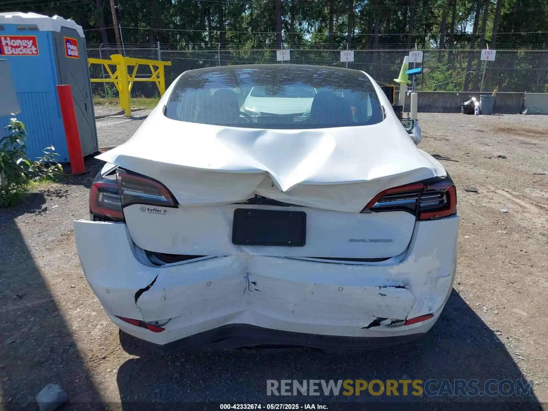 15 fotografías del automóvil dañado 5YJ3E1EB0LF787228 TESLA MODEL 3 2020