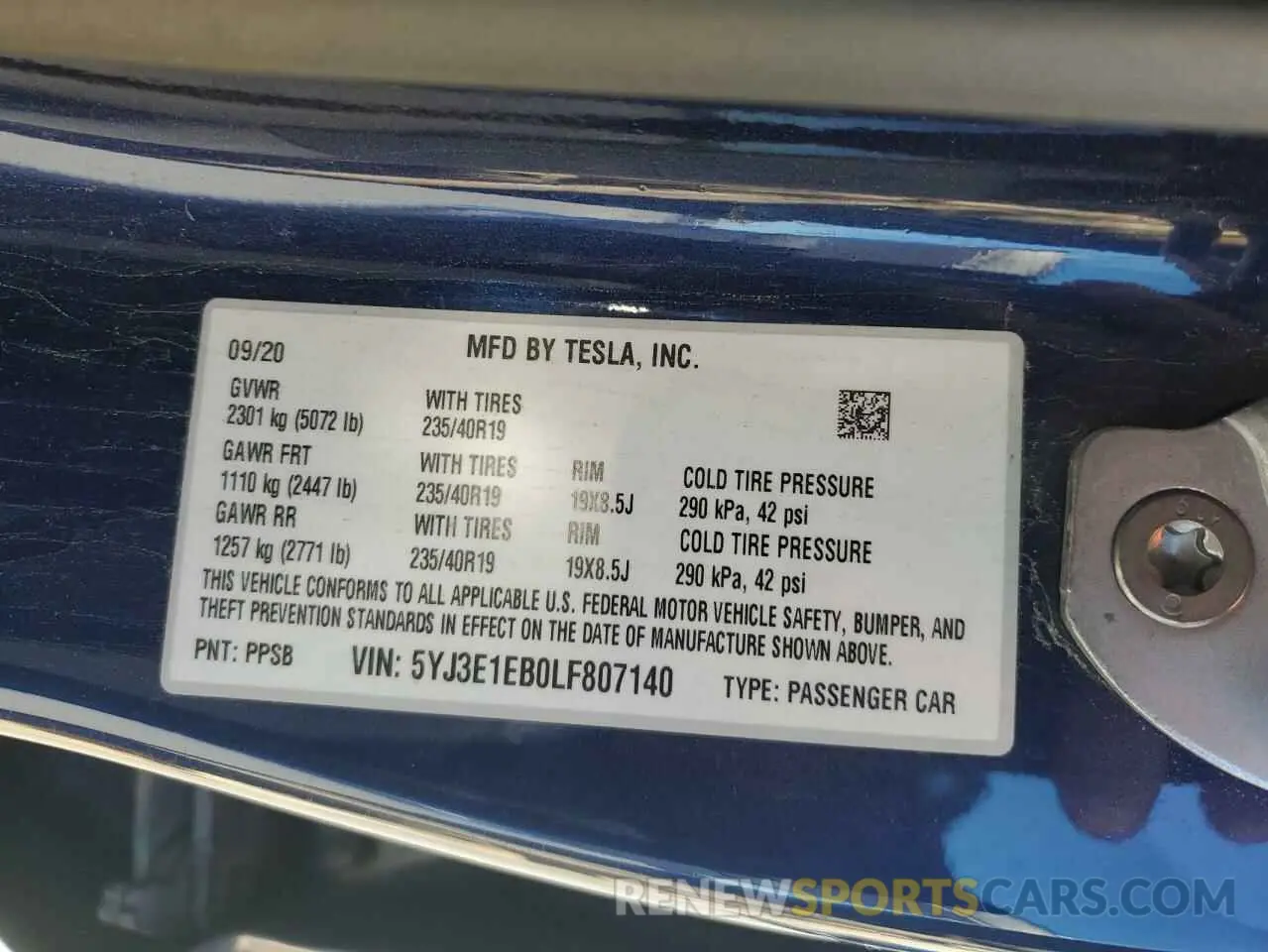 12 fotografías del automóvil dañado 5YJ3E1EB0LF807140 TESLA MODEL 3 2020