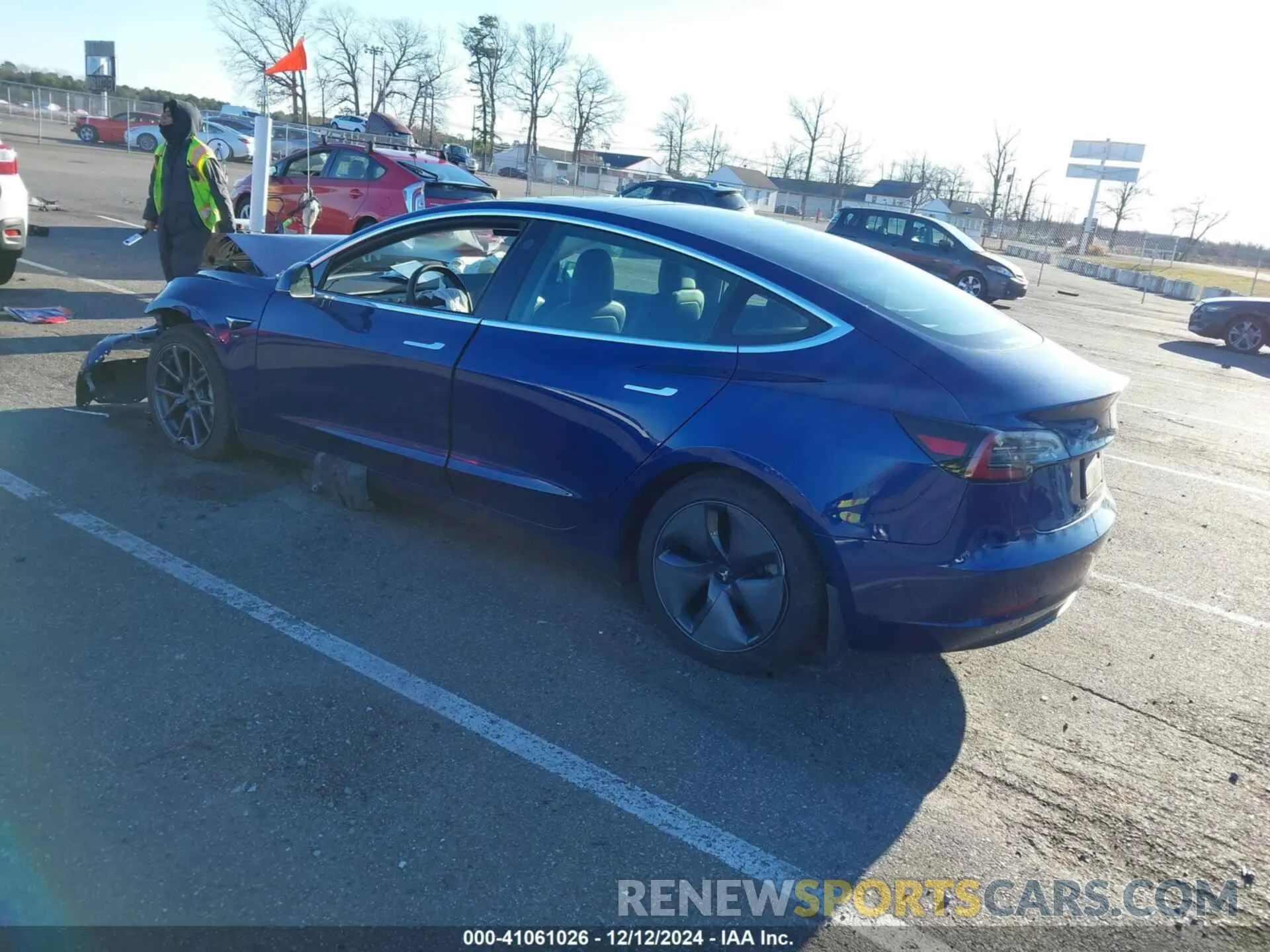 3 fotografías del automóvil dañado 5YJ3E1EB1LF535066 TESLA MODEL 3 2020
