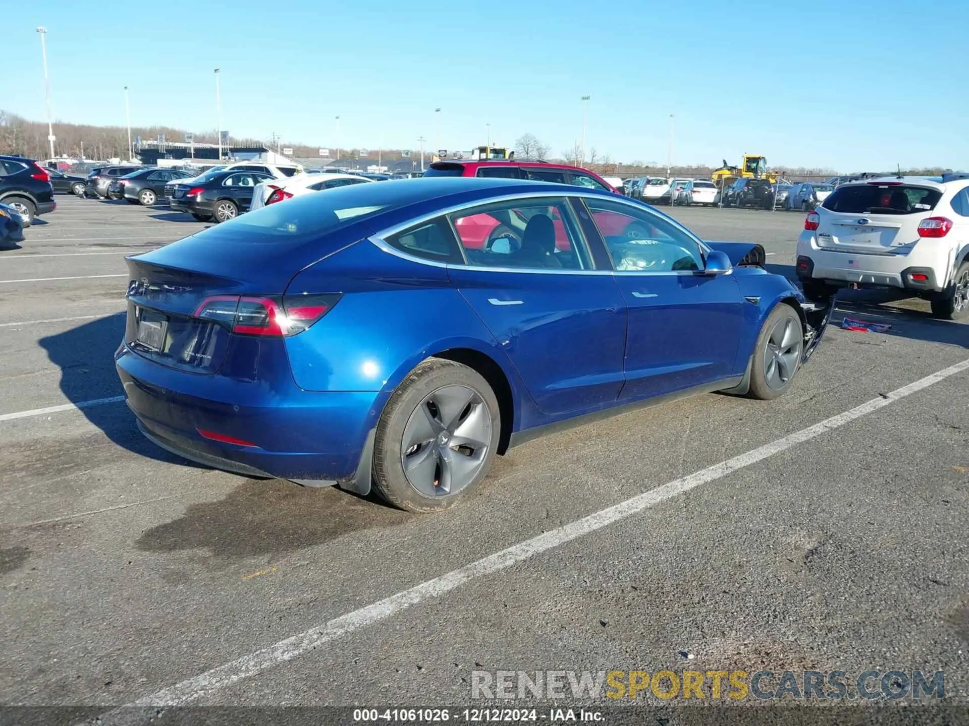 4 fotografías del automóvil dañado 5YJ3E1EB1LF535066 TESLA MODEL 3 2020