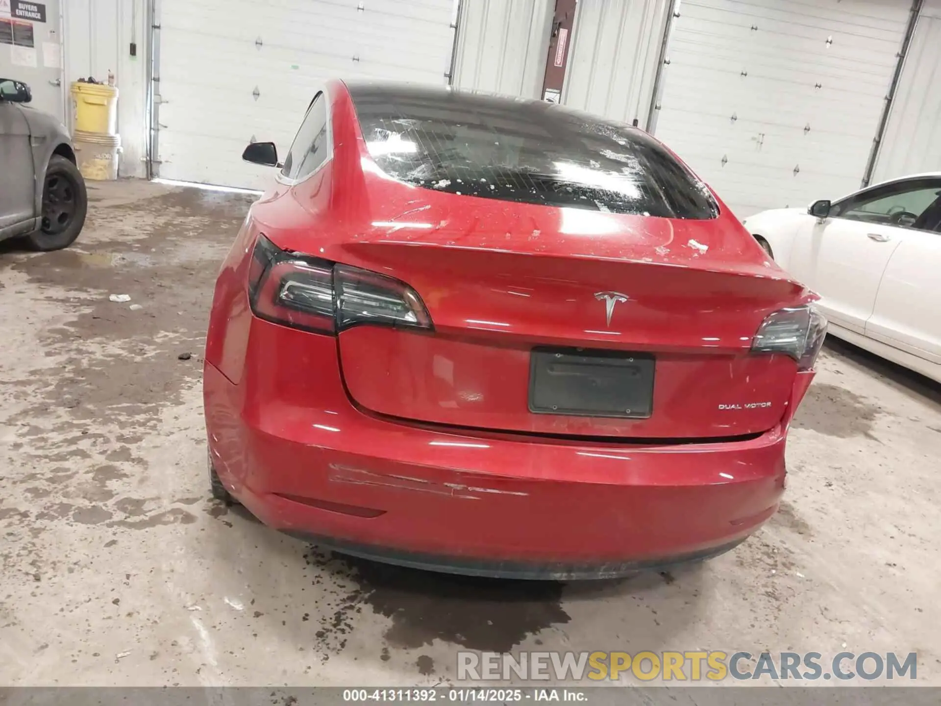 16 fotografías del automóvil dañado 5YJ3E1EB1LF600370 TESLA MODEL 3 2020