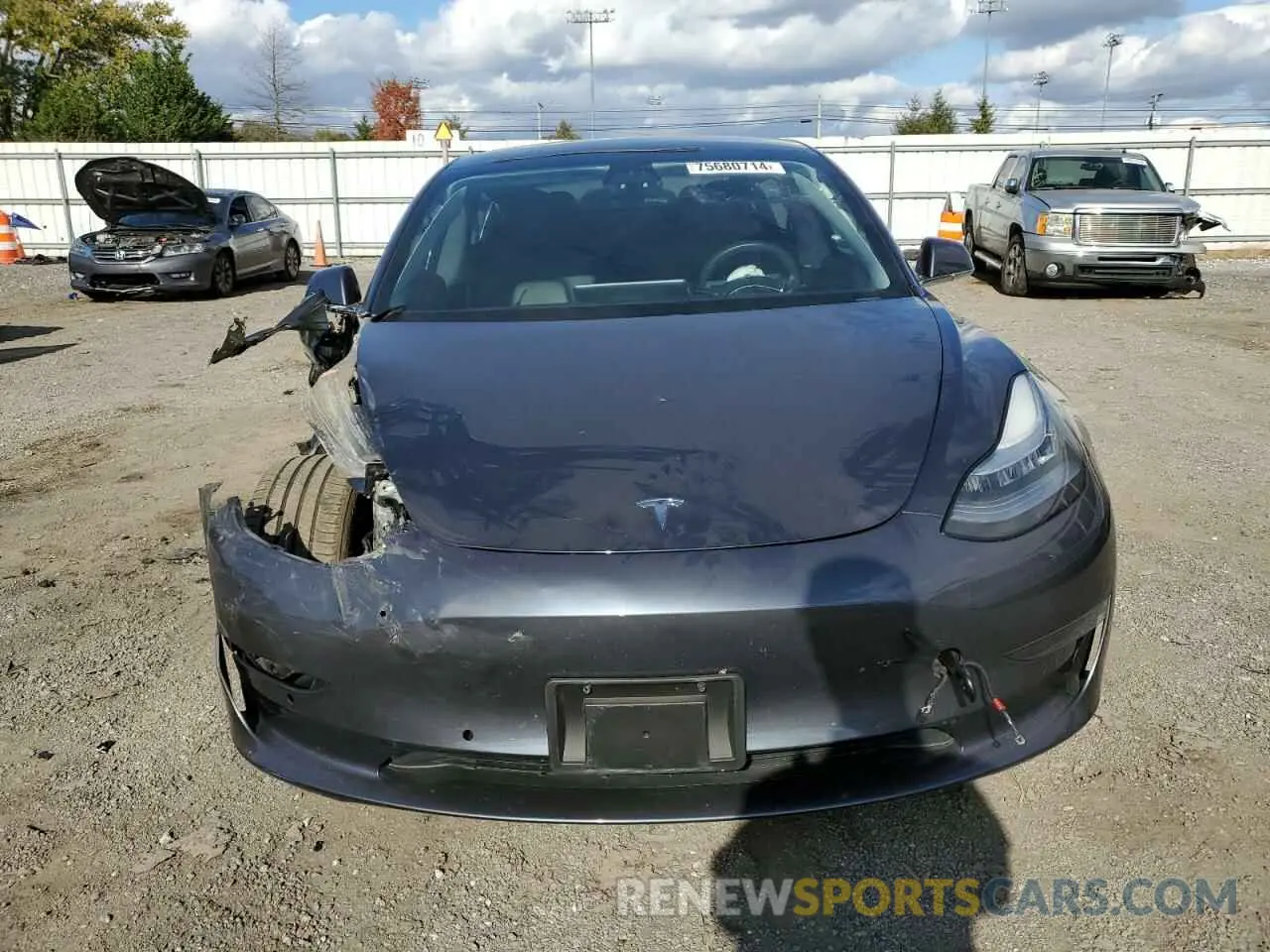 5 fotografías del automóvil dañado 5YJ3E1EB1LF616830 TESLA MODEL 3 2020