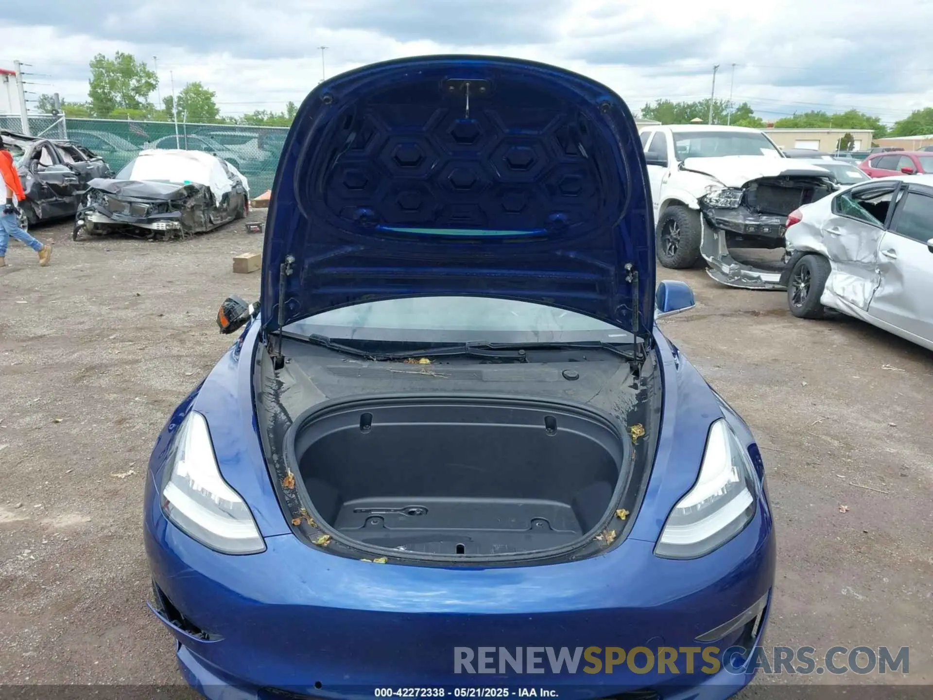 10 fotografías del automóvil dañado 5YJ3E1EB1LF617461 TESLA MODEL 3 2020