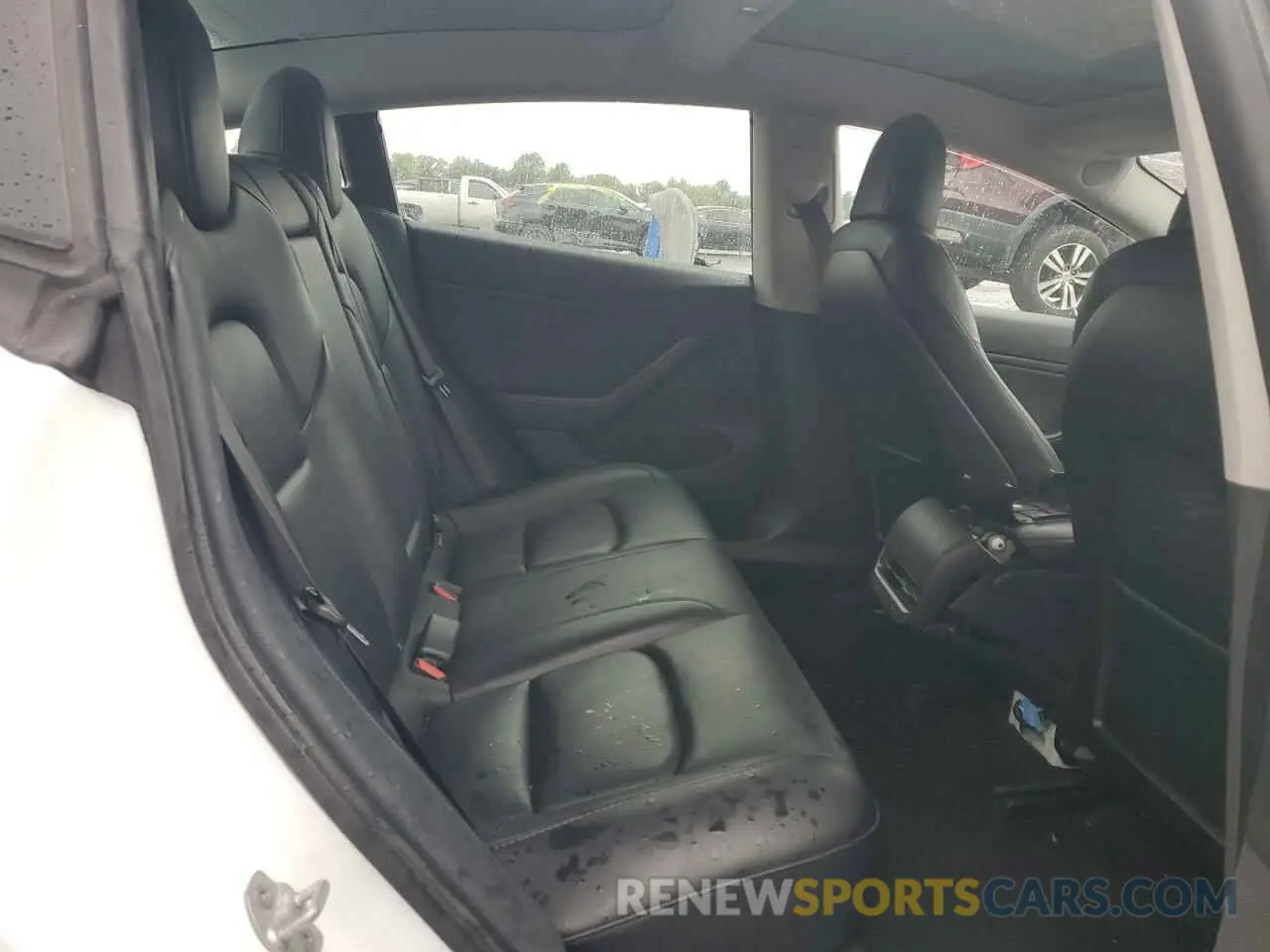 10 fotografías del automóvil dañado 5YJ3E1EB1LF617833 TESLA MODEL 3 2020
