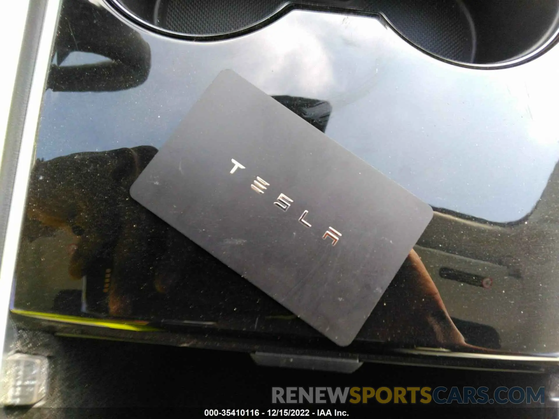 11 fotografías del automóvil dañado 5YJ3E1EB1LF669124 TESLA MODEL 3 2020