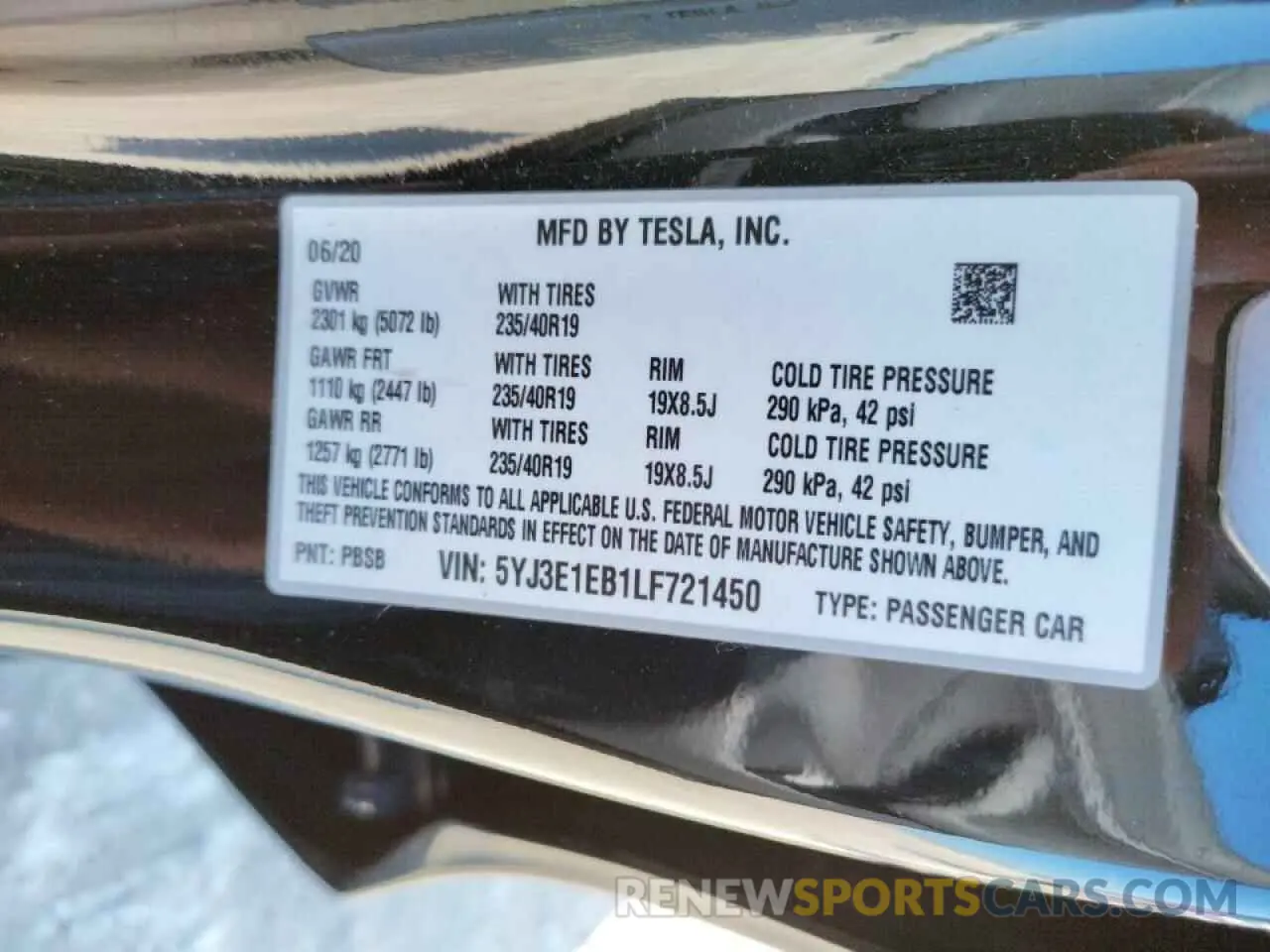 10 fotografías del automóvil dañado 5YJ3E1EB1LF721450 TESLA MODEL 3 2020