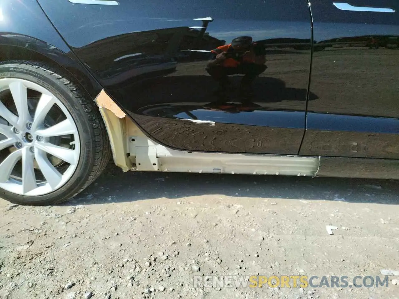 9 fotografías del automóvil dañado 5YJ3E1EB1LF721450 TESLA MODEL 3 2020