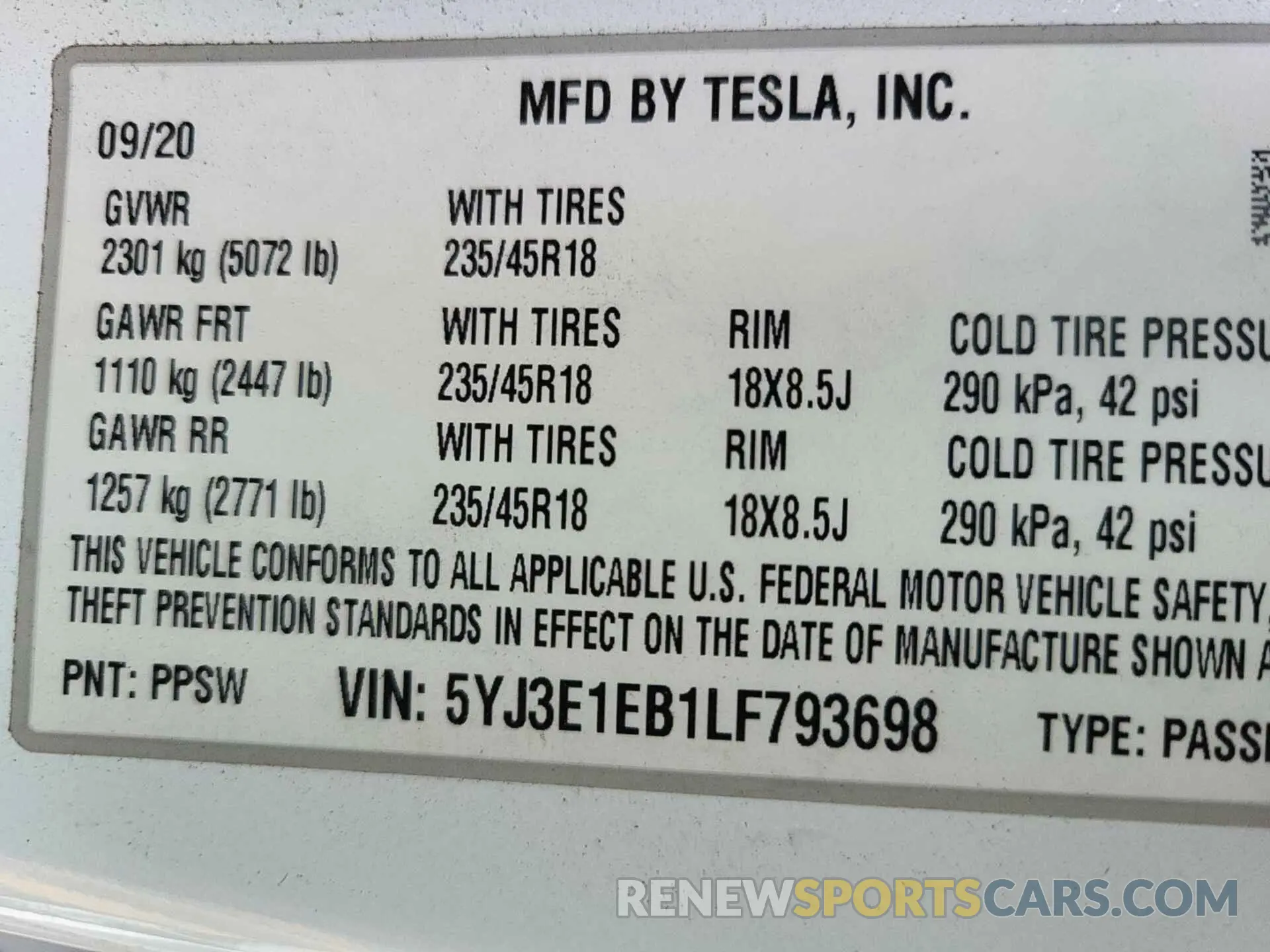 9 fotografías del automóvil dañado 5YJ3E1EB1LF793698 TESLA MODEL 3 2020