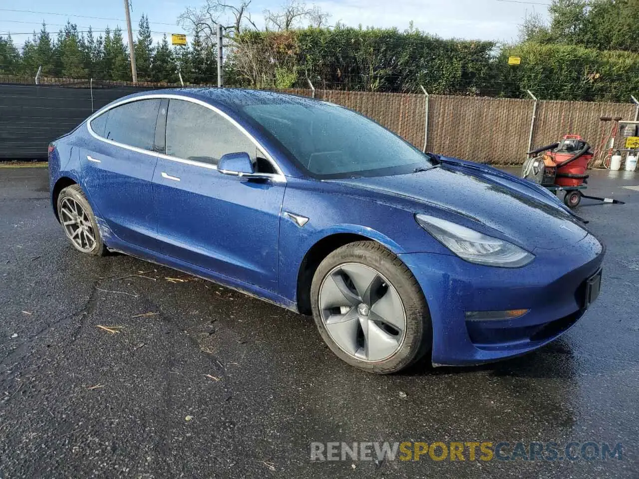 4 fotografías del automóvil dañado 5YJ3E1EB1LF794978 TESLA MODEL 3 2020
