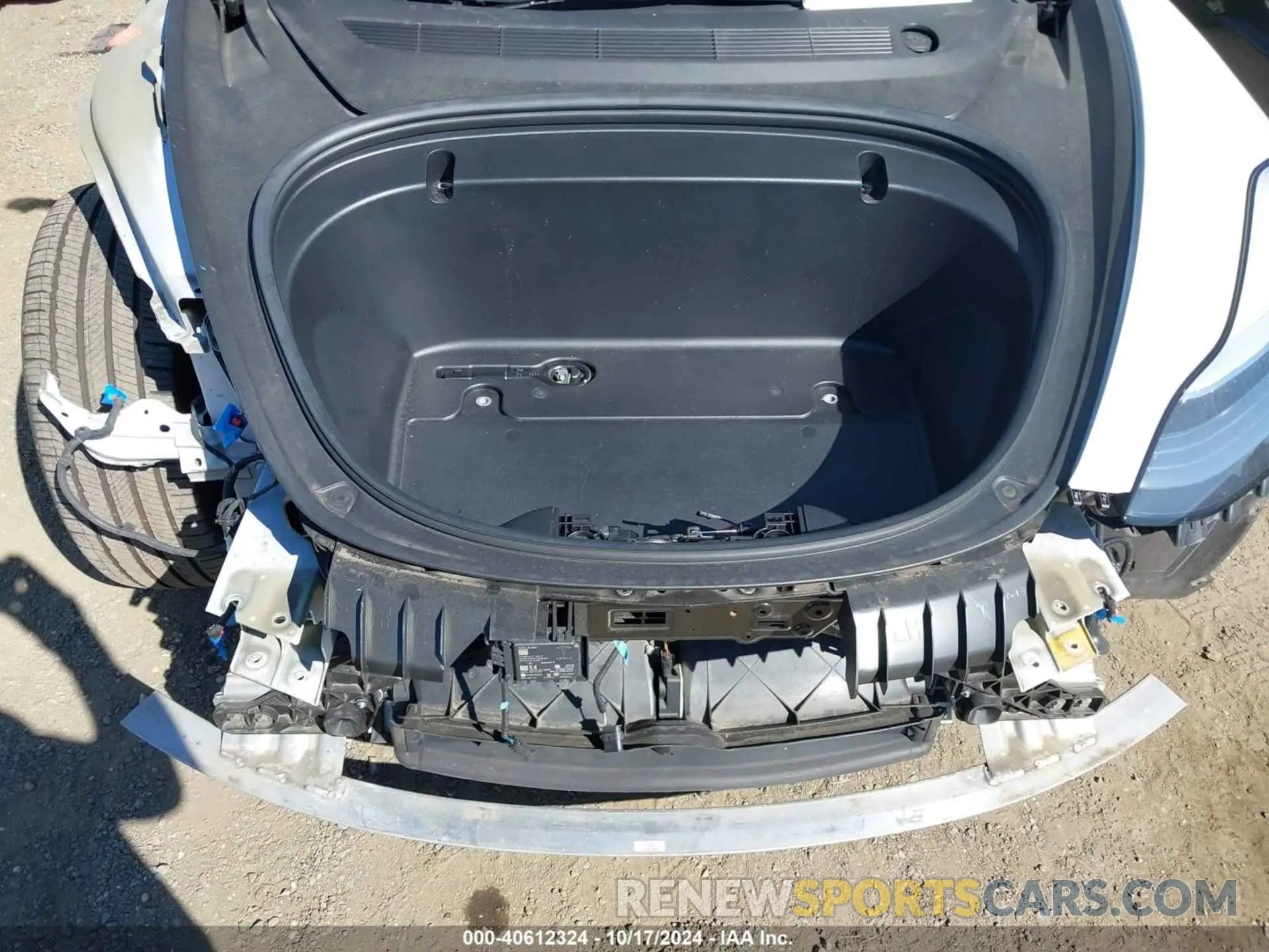 10 fotografías del automóvil dañado 5YJ3E1EB2LF618201 TESLA MODEL 3 2020