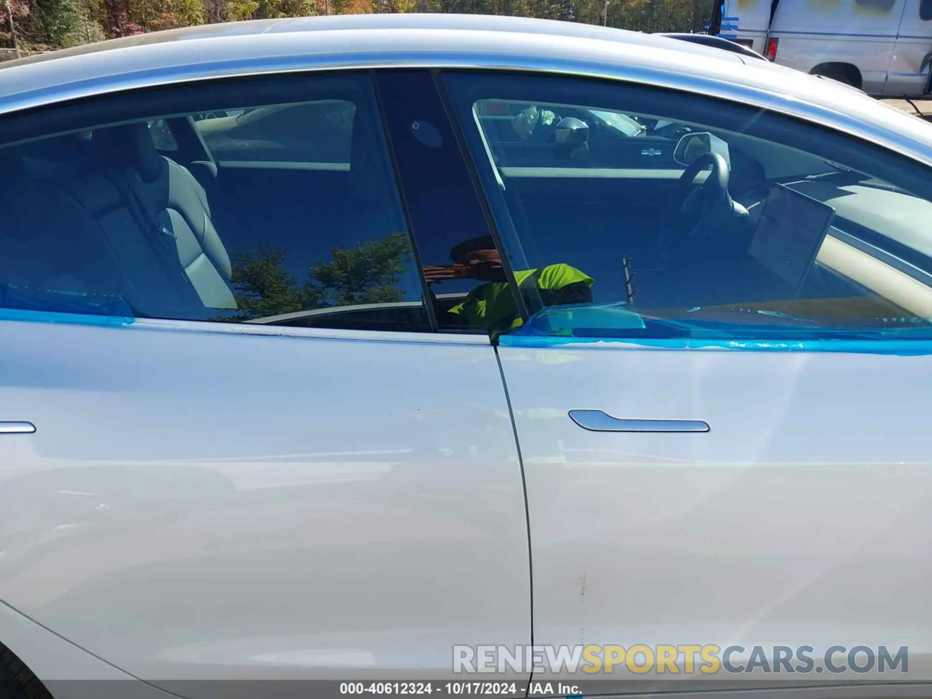 14 fotografías del automóvil dañado 5YJ3E1EB2LF618201 TESLA MODEL 3 2020