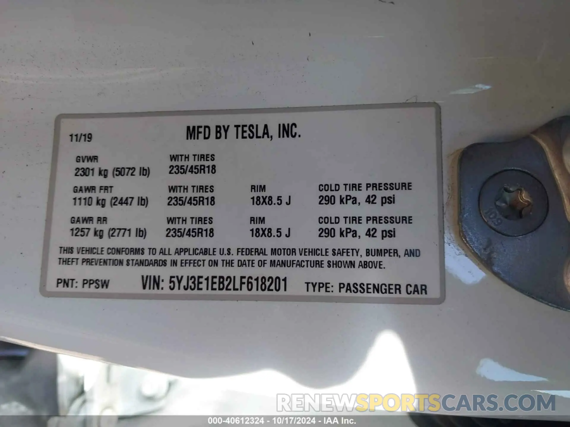 9 fotografías del automóvil dañado 5YJ3E1EB2LF618201 TESLA MODEL 3 2020