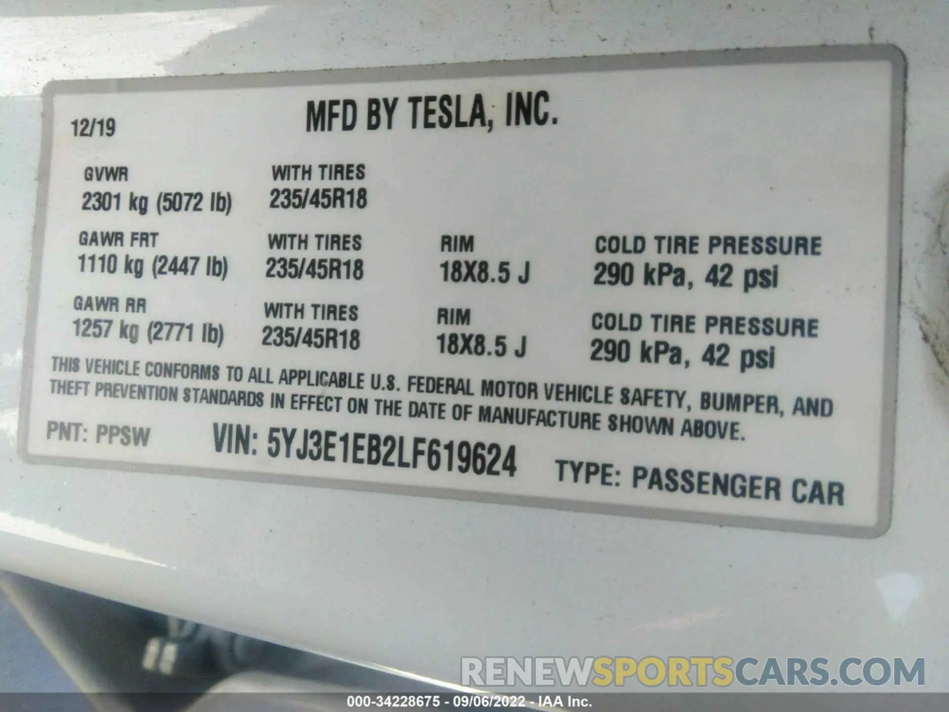 9 fotografías del automóvil dañado 5YJ3E1EB2LF619624 TESLA MODEL 3 2020