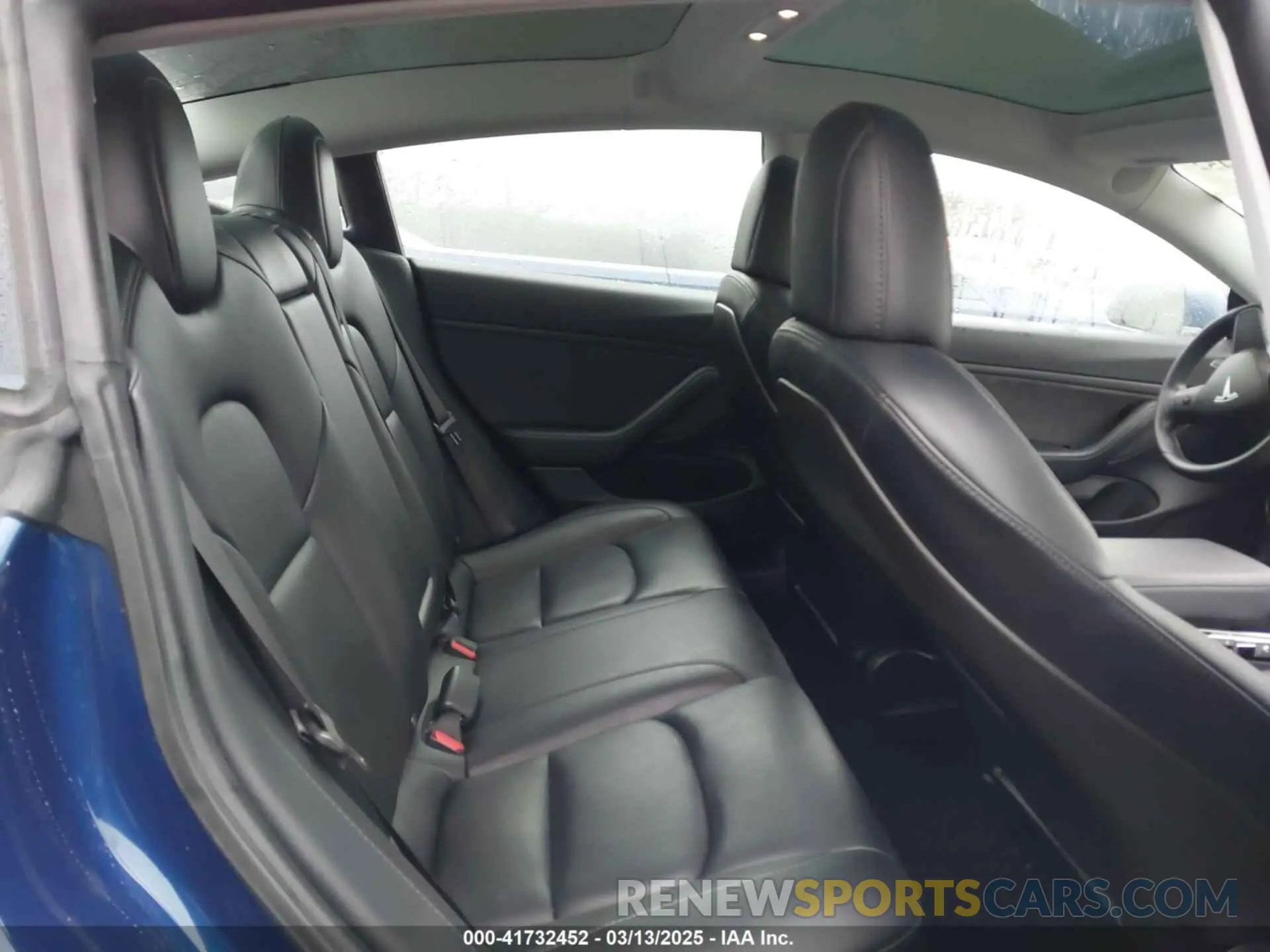 8 fotografías del automóvil dañado 5YJ3E1EB2LF636407 TESLA MODEL 3 2020