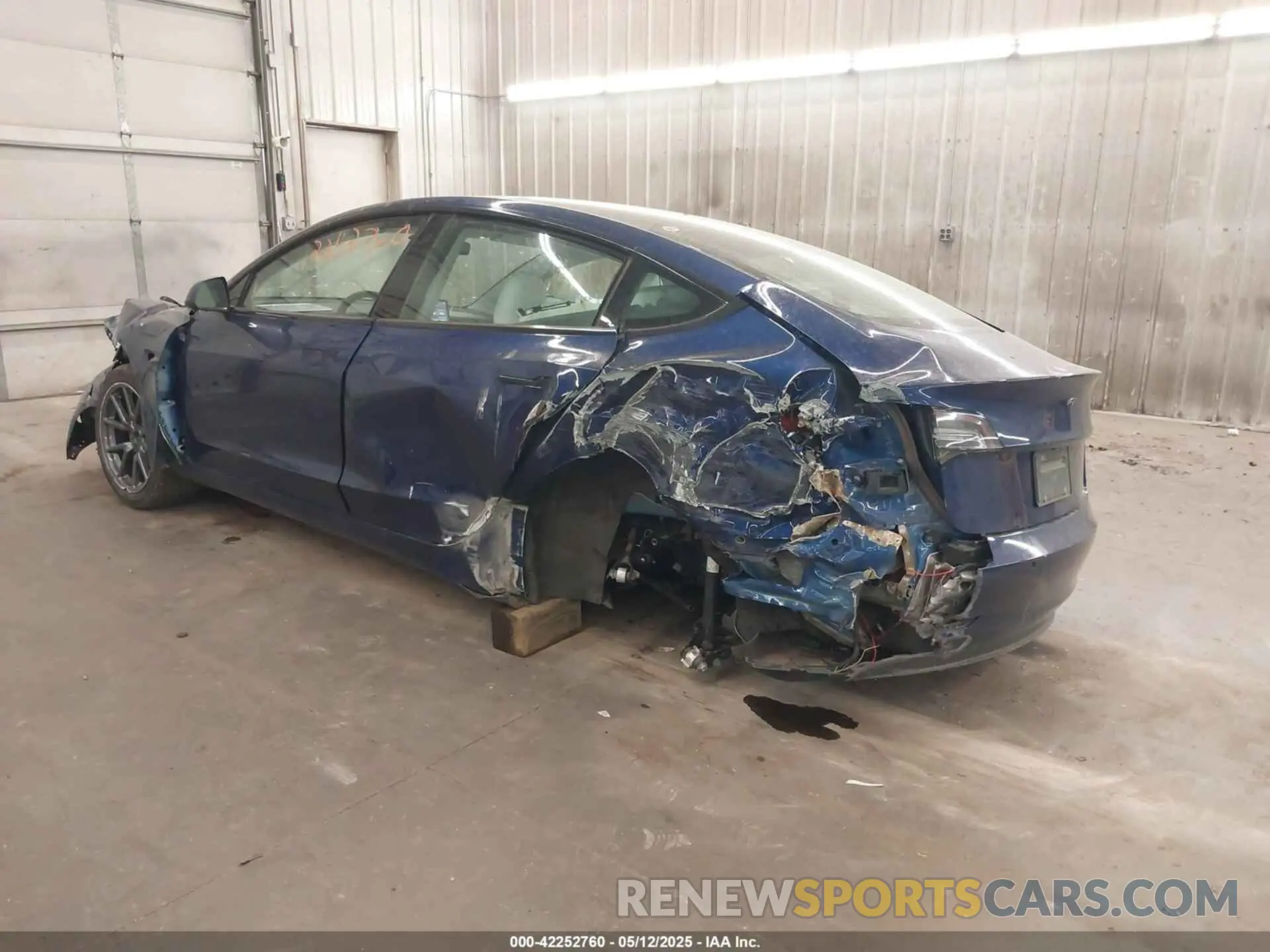3 fotografías del automóvil dañado 5YJ3E1EB2LF639291 TESLA MODEL 3 2020