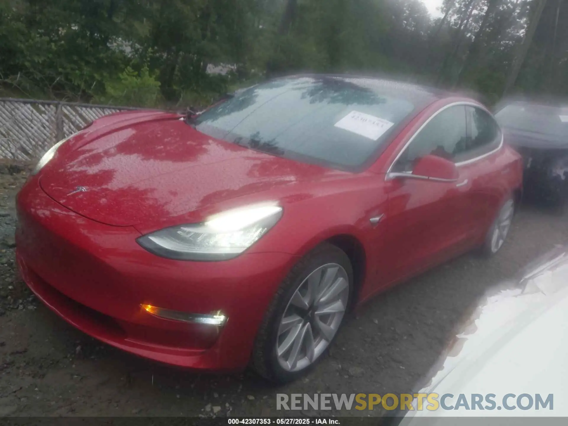 2 fotografías del automóvil dañado 5YJ3E1EB2LF790969 TESLA MODEL 3 2020