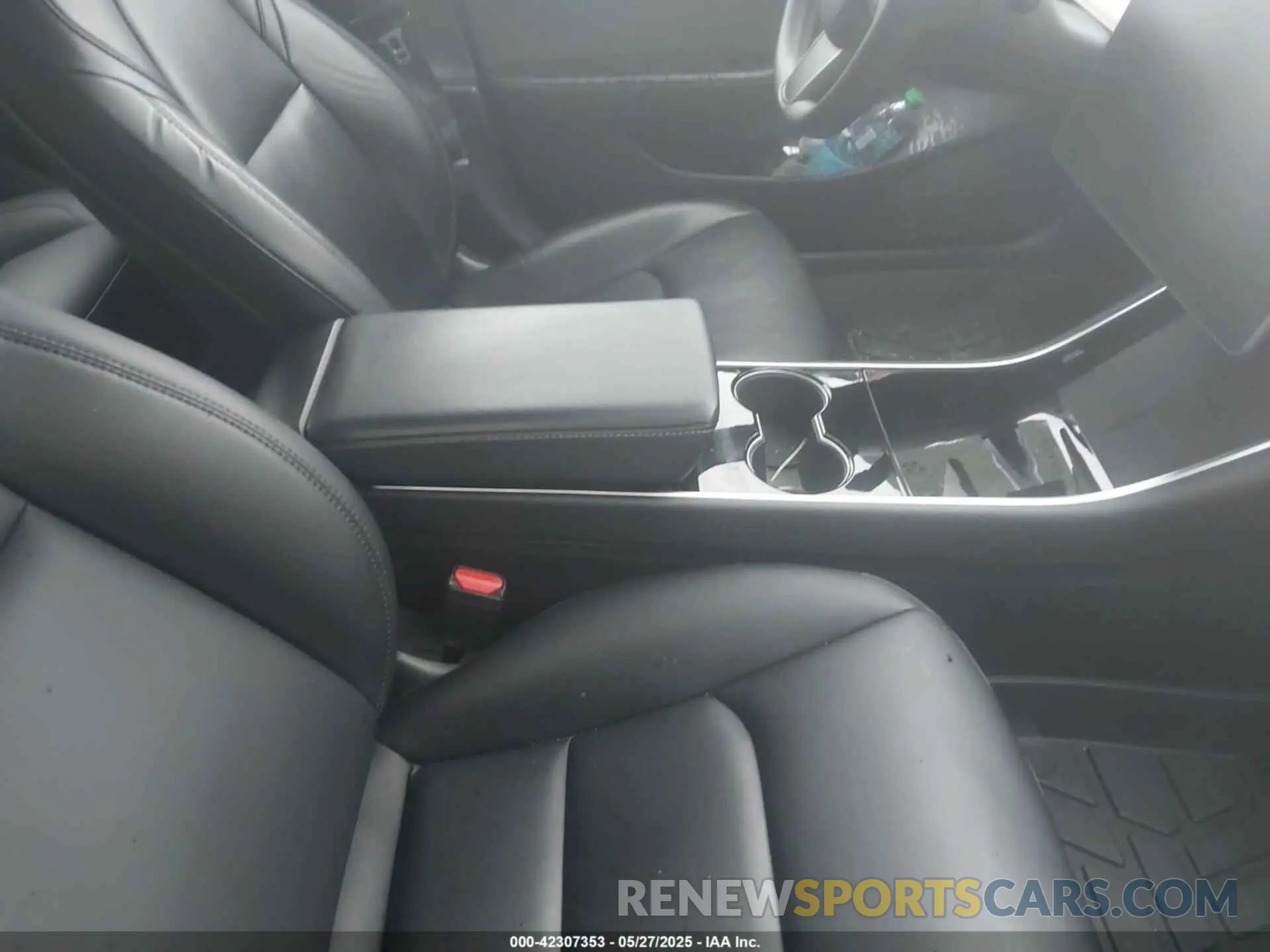 5 fotografías del automóvil dañado 5YJ3E1EB2LF790969 TESLA MODEL 3 2020