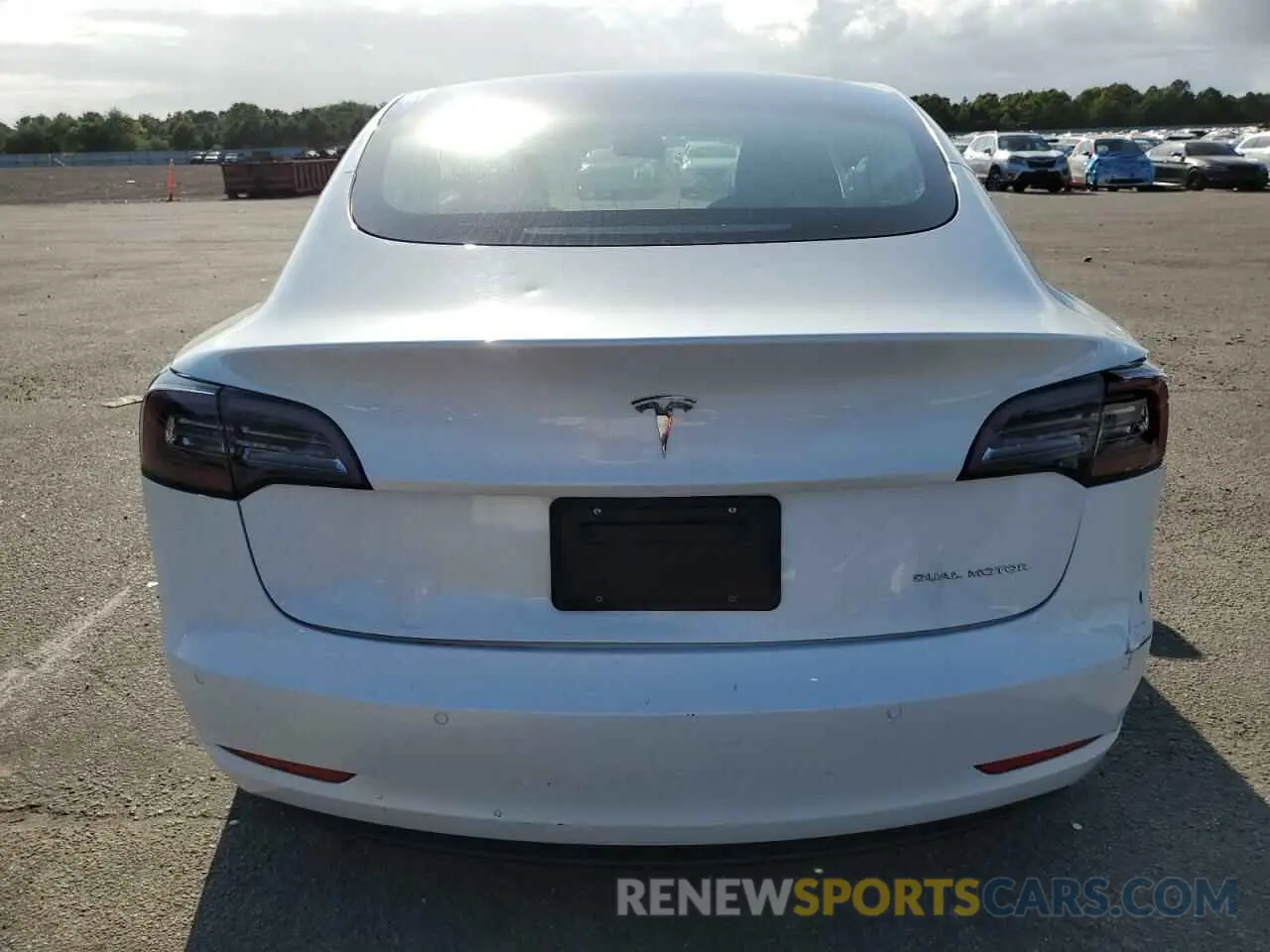 6 fotografías del automóvil dañado 5YJ3E1EB2LF795217 TESLA MODEL 3 2020