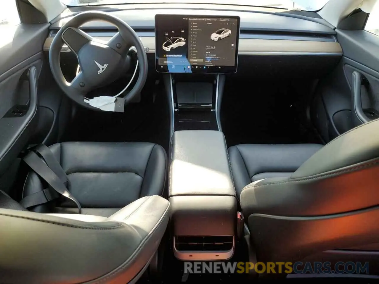 8 fotografías del automóvil dañado 5YJ3E1EB2LF795217 TESLA MODEL 3 2020