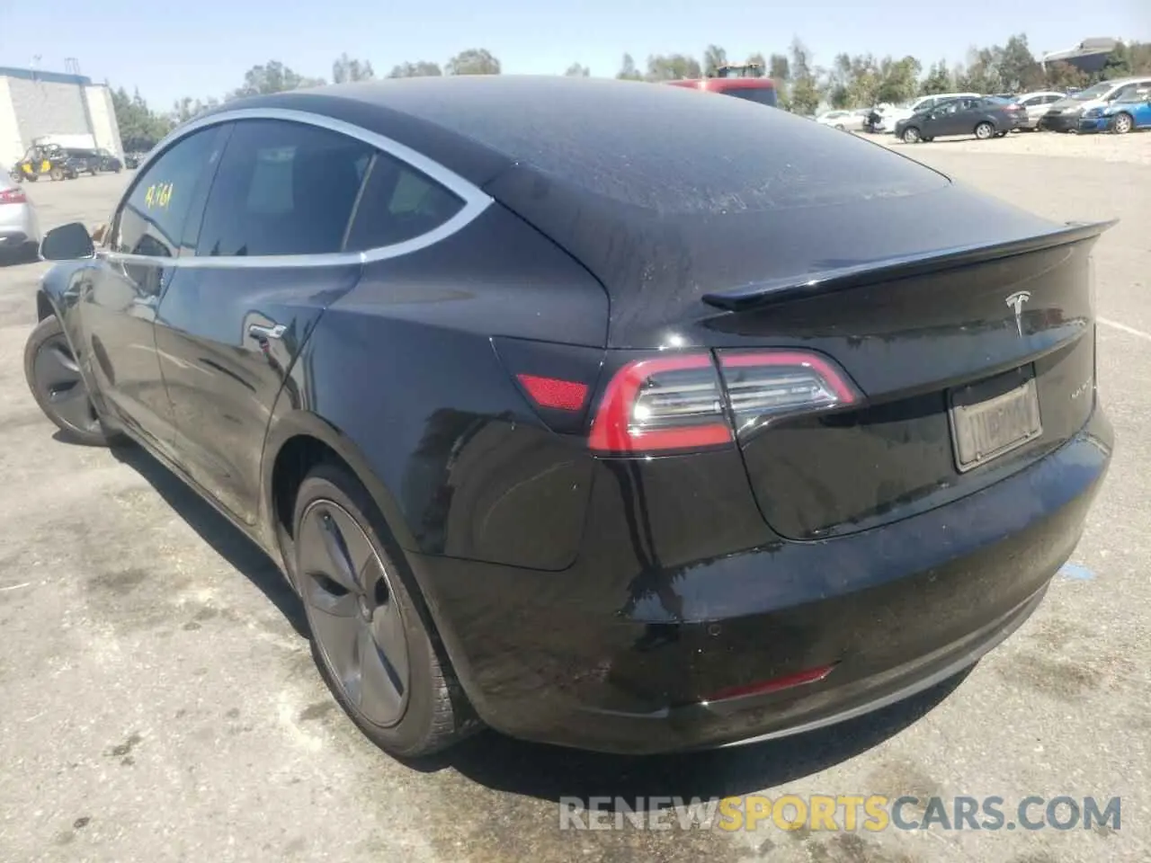 3 fotografías del automóvil dañado 5YJ3E1EB3LF600077 TESLA MODEL 3 2020