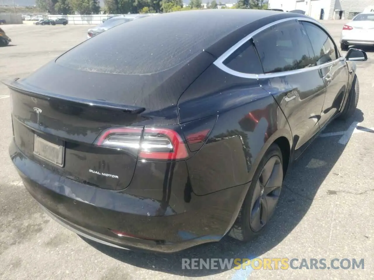 4 fotografías del automóvil dañado 5YJ3E1EB3LF600077 TESLA MODEL 3 2020
