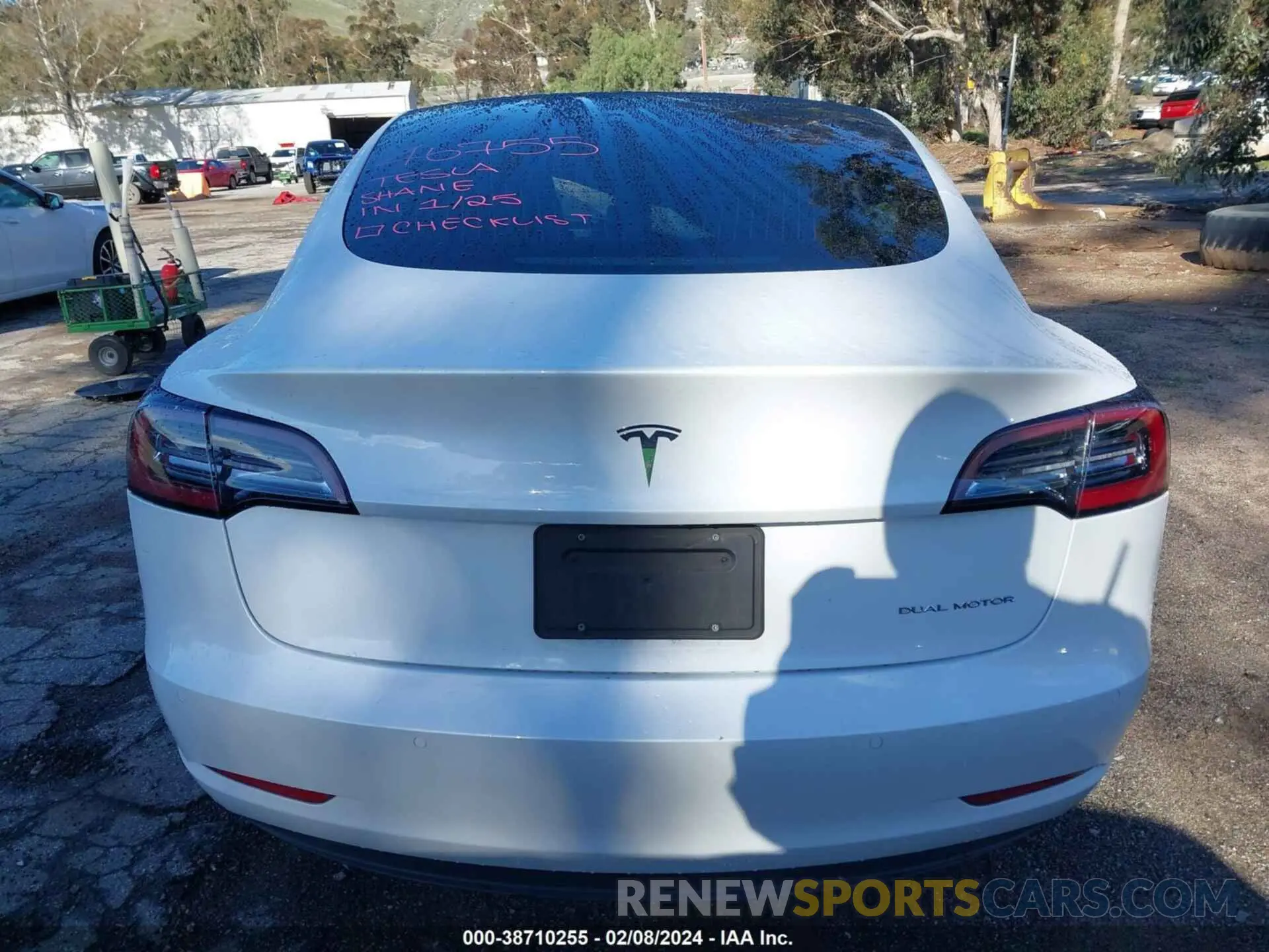16 fotografías del automóvil dañado 5YJ3E1EB3LF619244 TESLA MODEL 3 2020