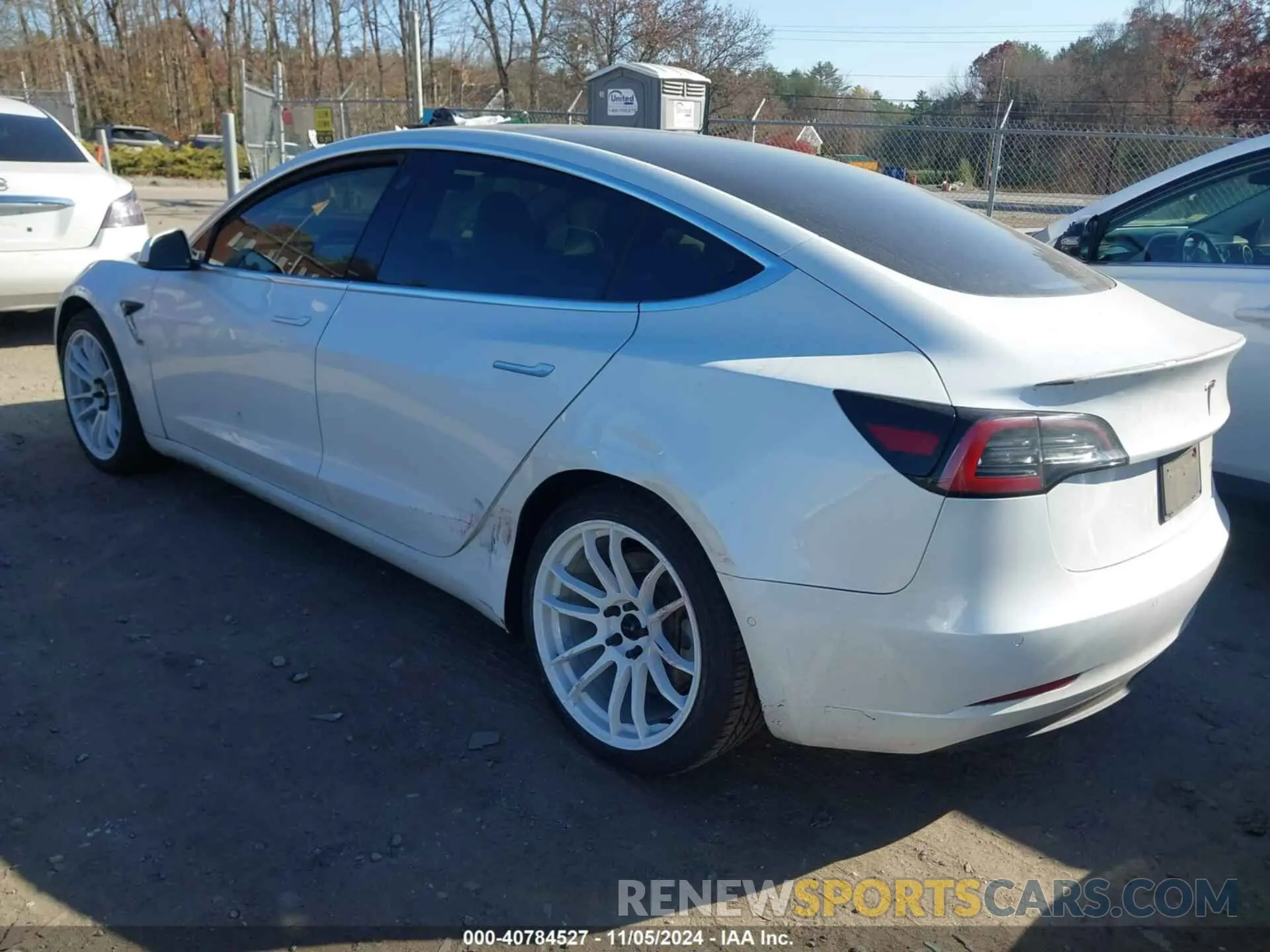 3 fotografías del automóvil dañado 5YJ3E1EB3LF628686 TESLA MODEL 3 2020