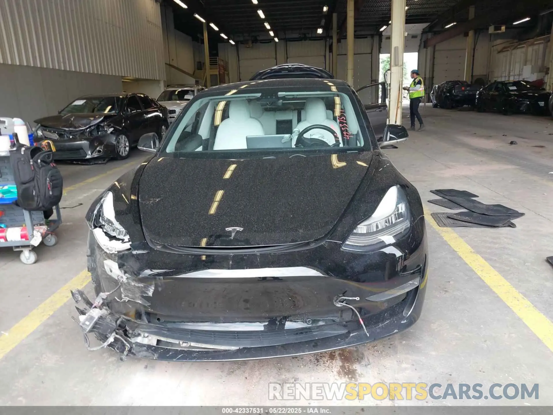 12 fotografías del automóvil dañado 5YJ3E1EB3LF639980 TESLA MODEL 3 2020