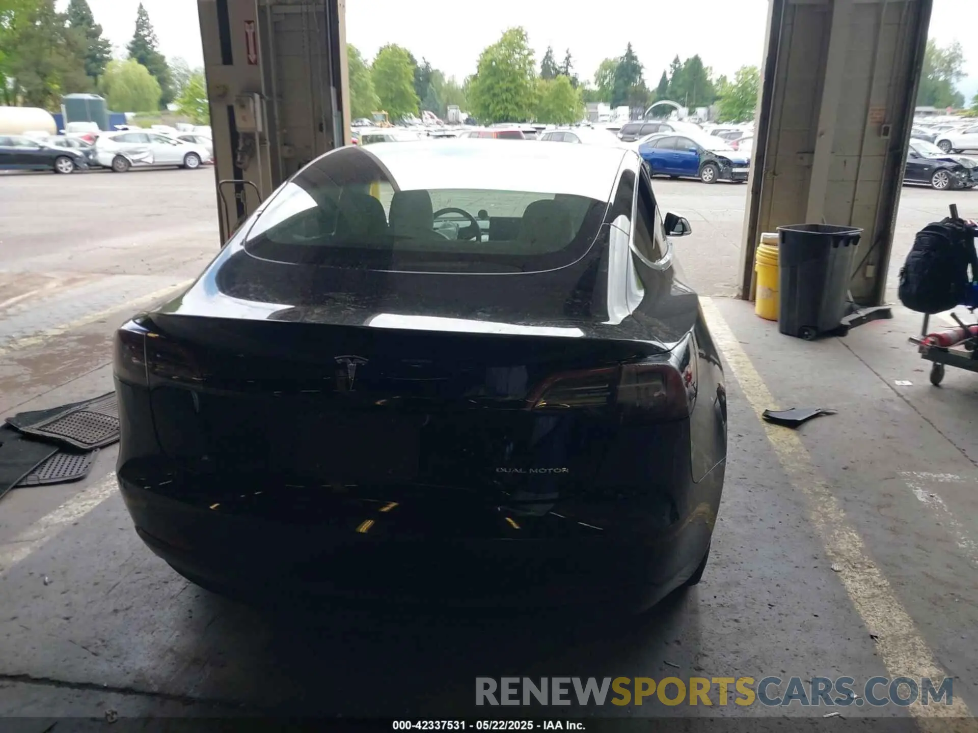 16 fotografías del automóvil dañado 5YJ3E1EB3LF639980 TESLA MODEL 3 2020