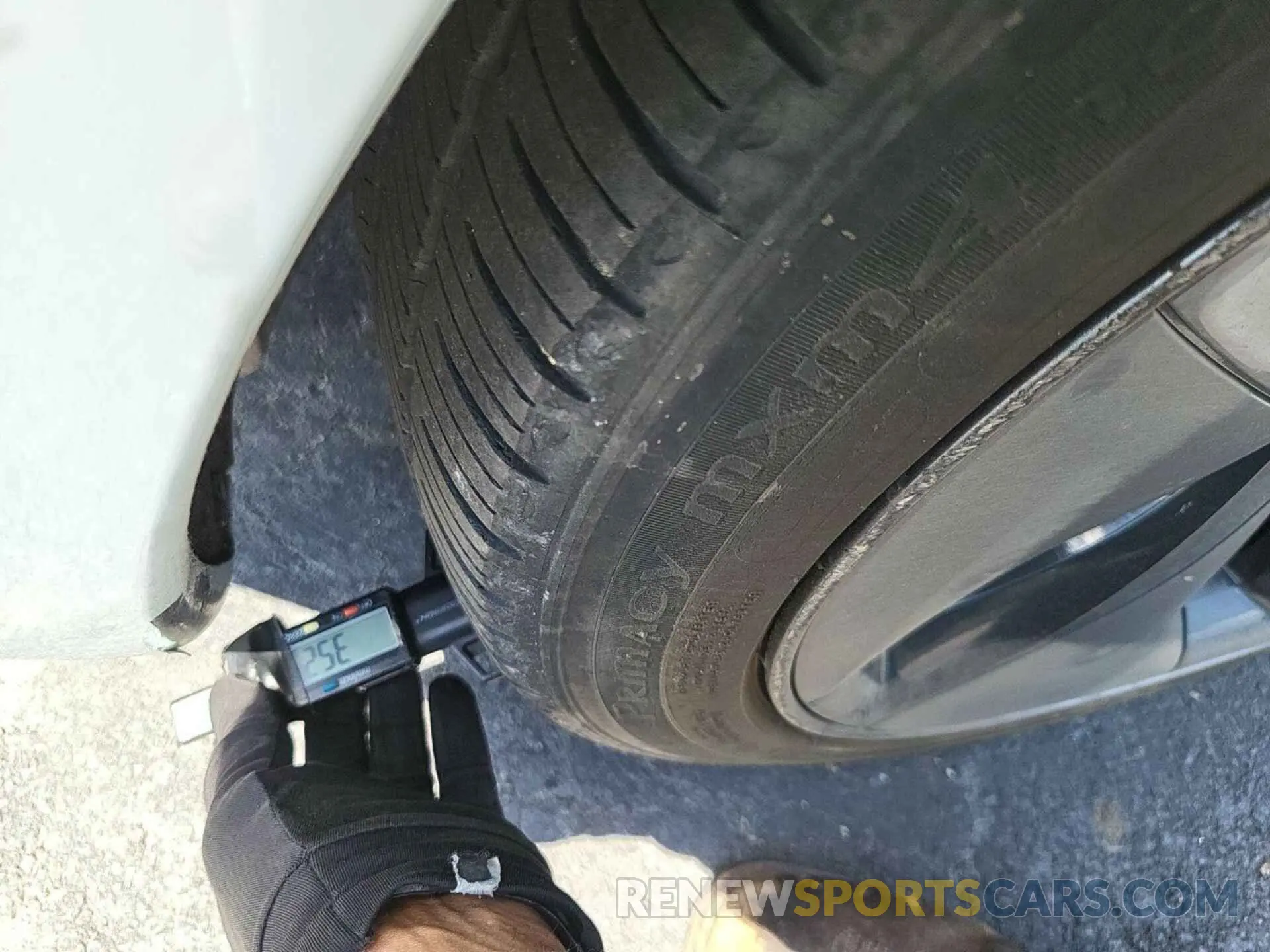 11 fotografías del automóvil dañado 5YJ3E1EB3LF646315 TESLA MODEL 3 2020