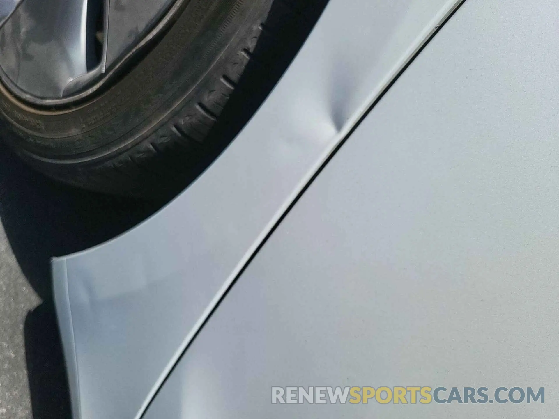 28 fotografías del automóvil dañado 5YJ3E1EB3LF646315 TESLA MODEL 3 2020
