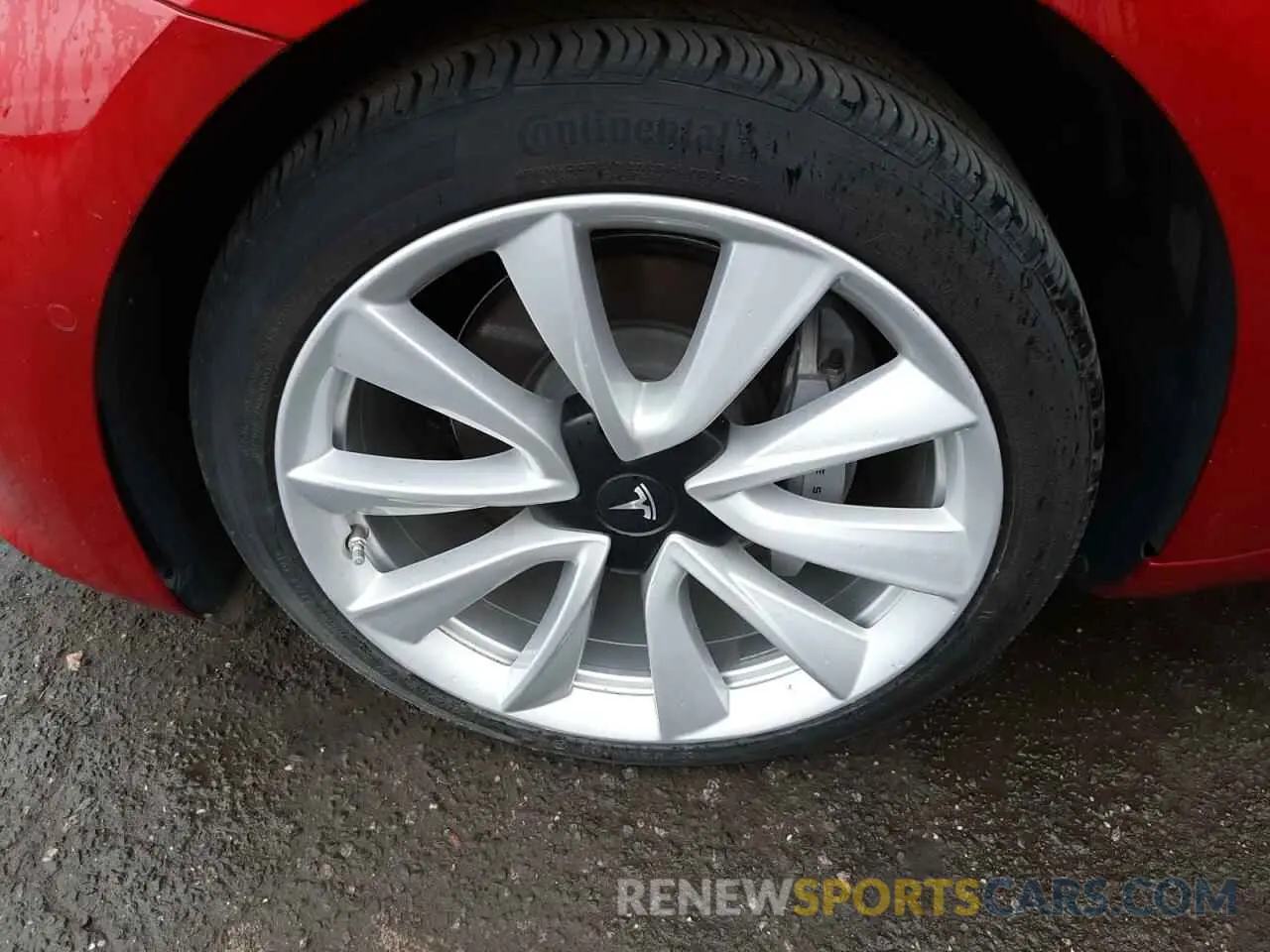 9 fotografías del automóvil dañado 5YJ3E1EB3LF646573 TESLA MODEL 3 2020