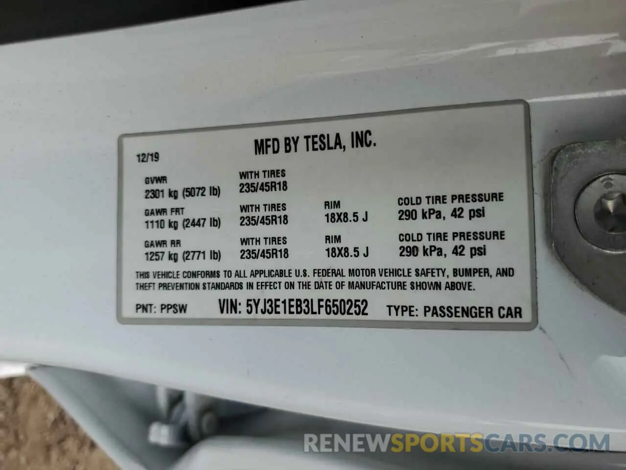 12 fotografías del automóvil dañado 5YJ3E1EB3LF650252 TESLA MODEL 3 2020