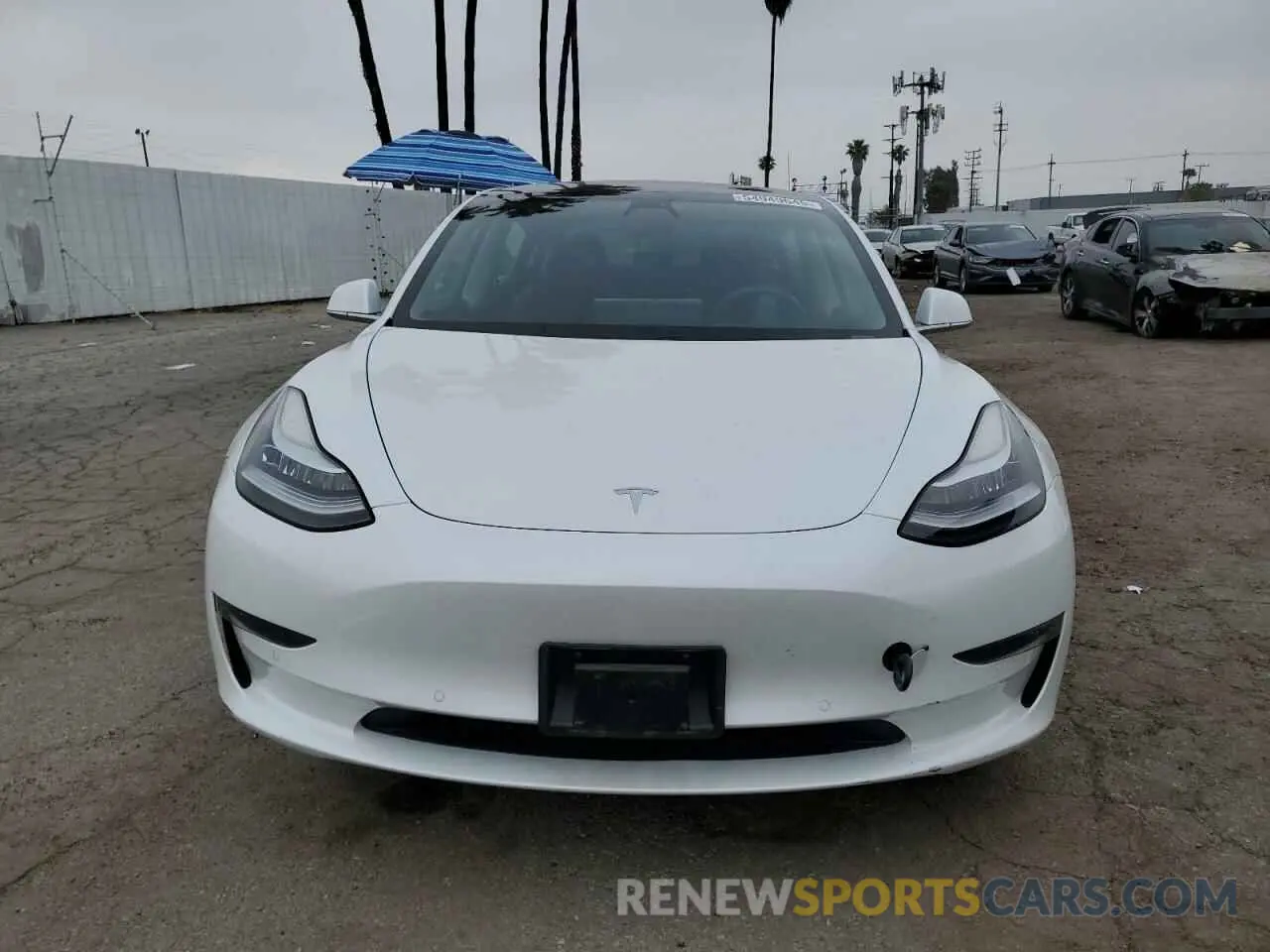 5 fotografías del automóvil dañado 5YJ3E1EB3LF650252 TESLA MODEL 3 2020
